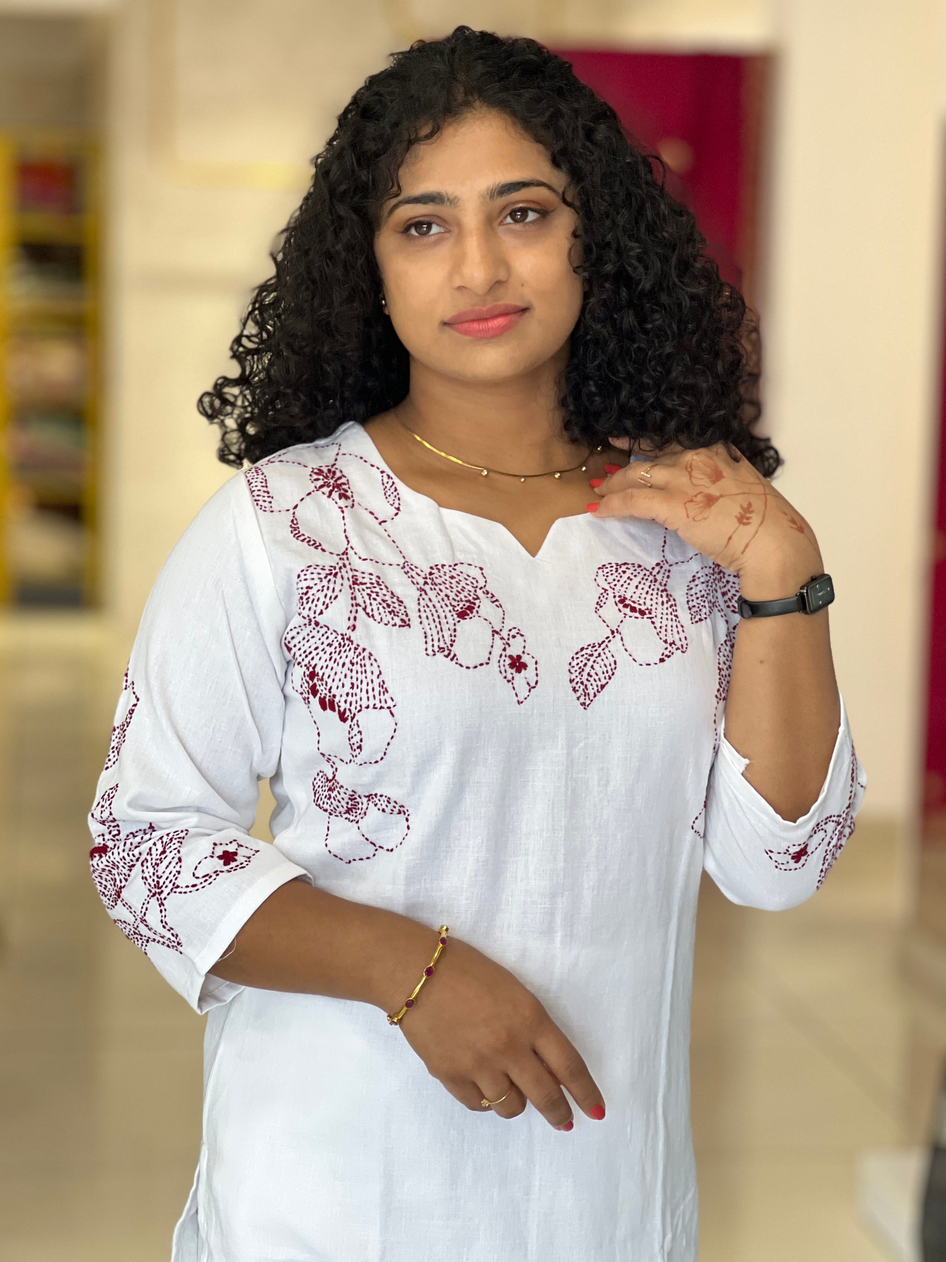 Kantha Embroidery Detailed Cotton Kurta Set | OS459