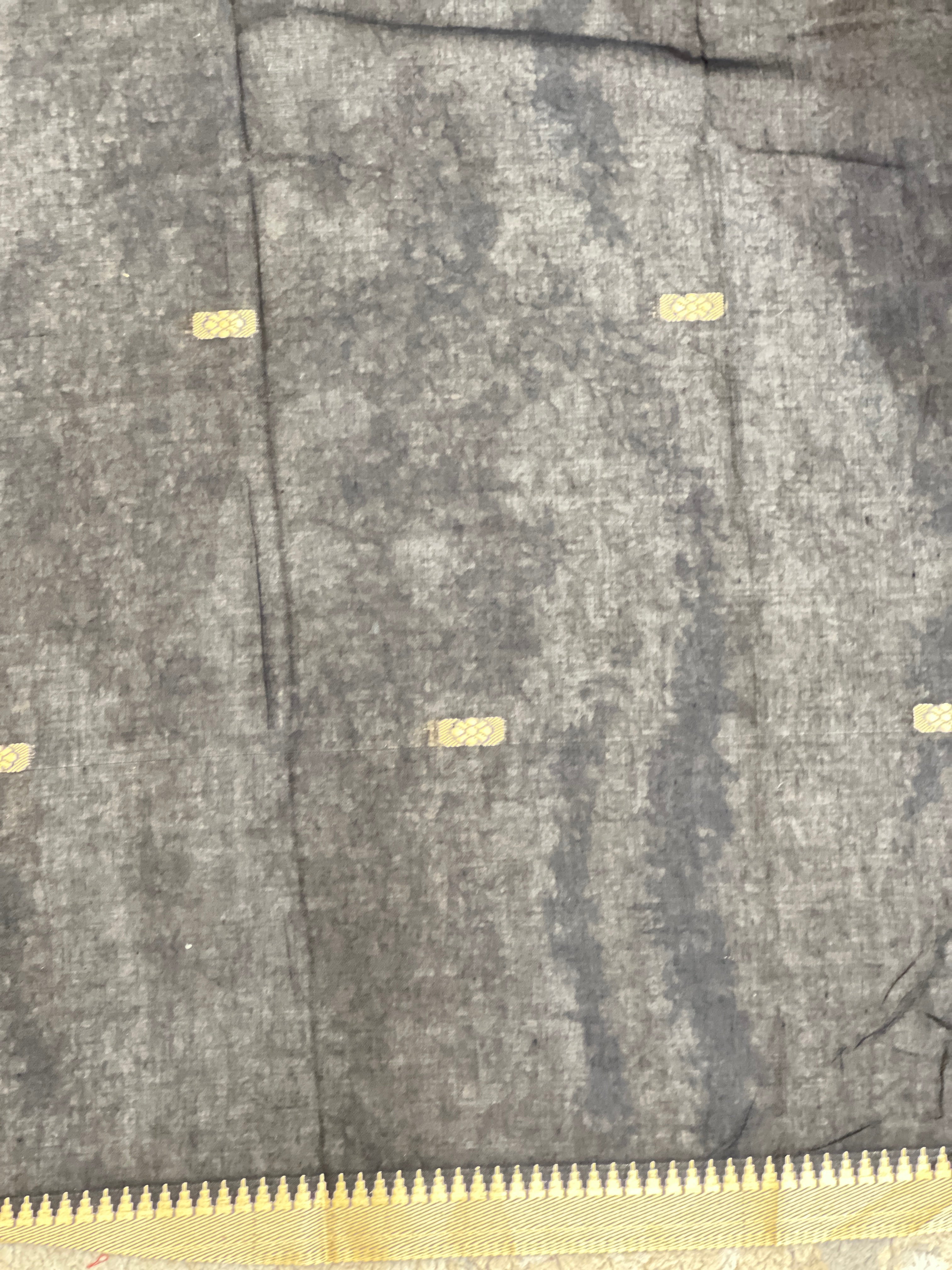 Thread Weaving Pattern Soft Cotton Saree | GAS113