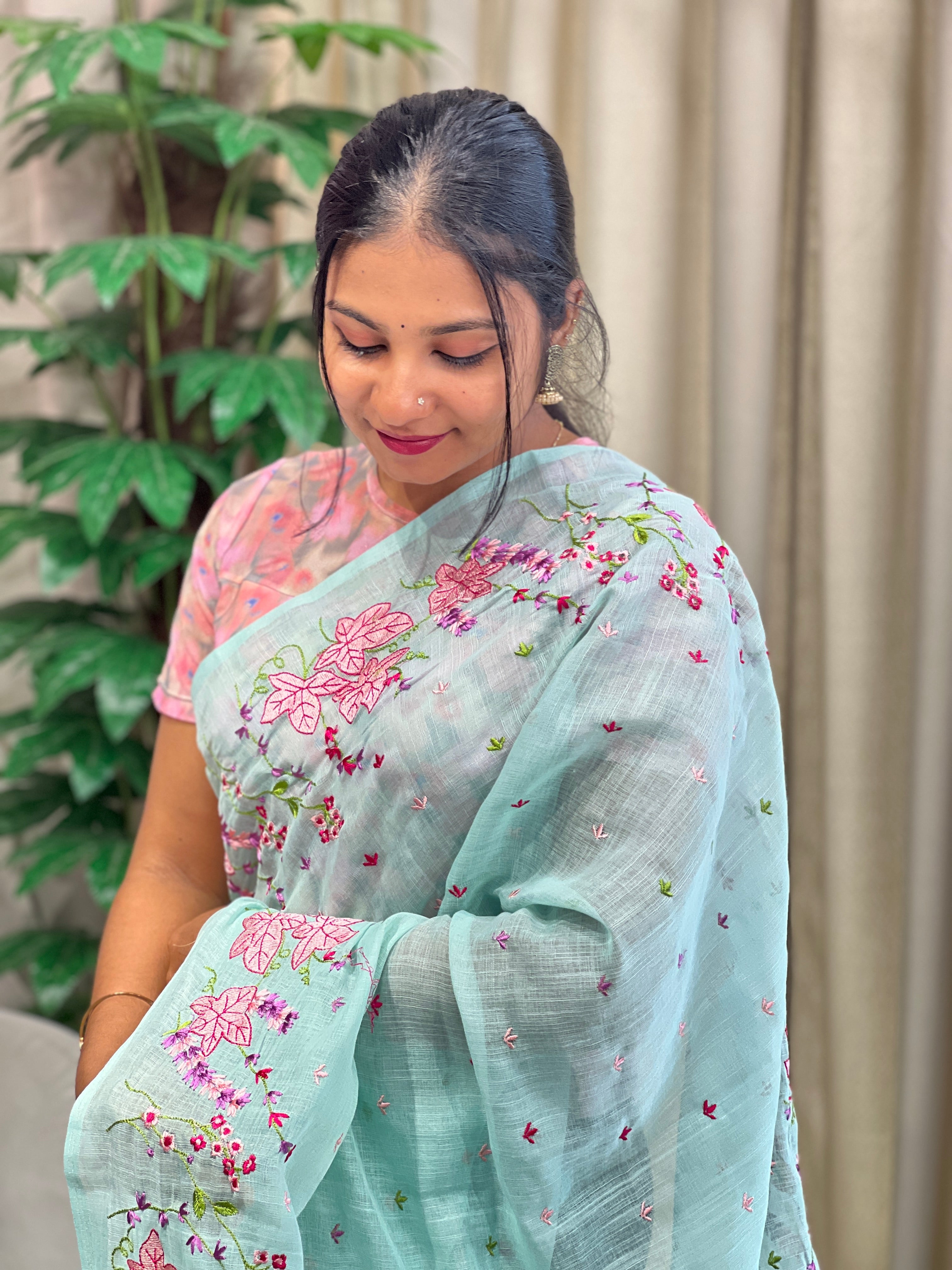 Floral Machine Embroidery Detailed Linen Cotton Saree | RP786