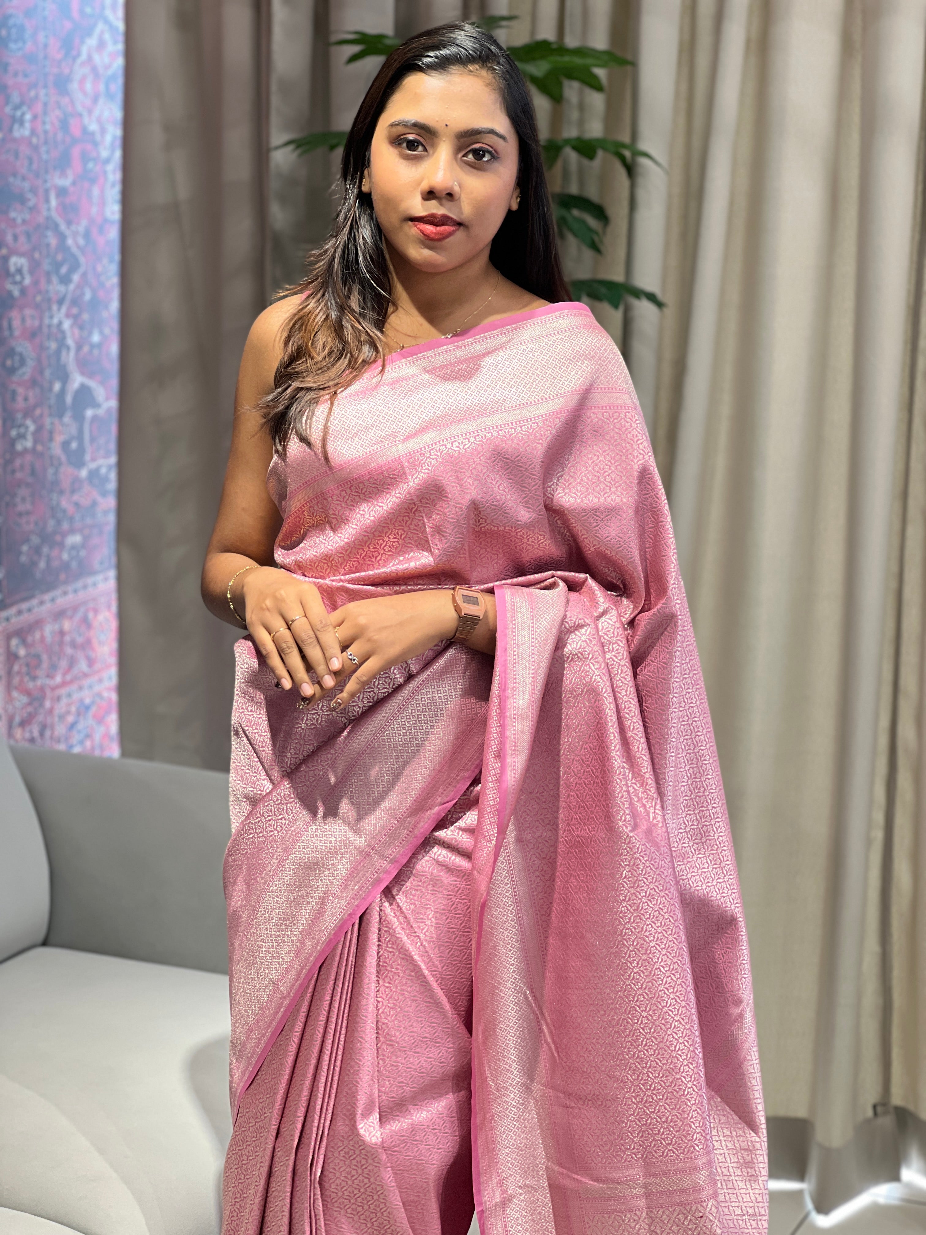 Floral Patterned Banarasi Saree | YNG1055