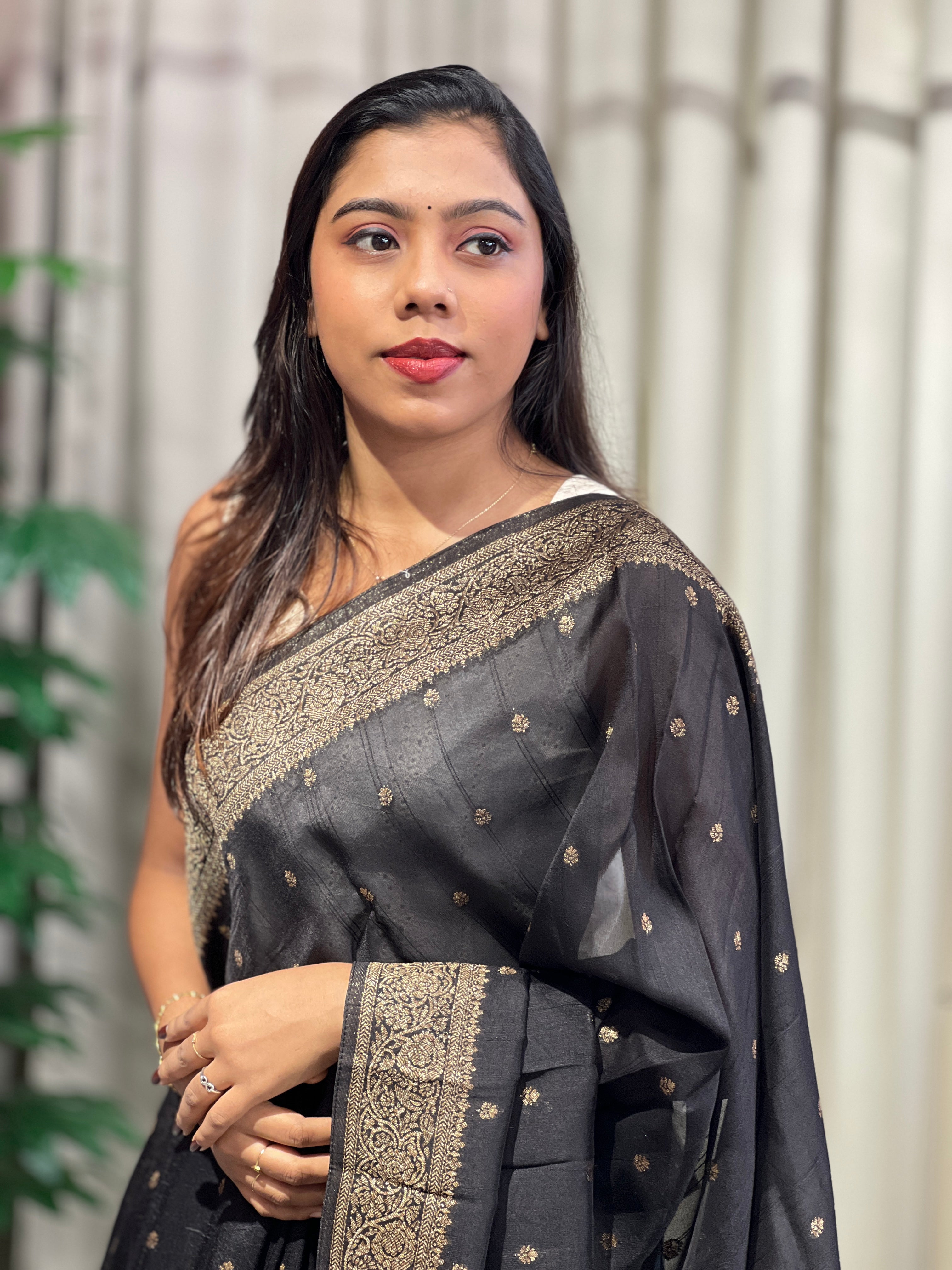 Zari & Thread Woven Floral Patterned Semi Tussar Saree | YNG1232