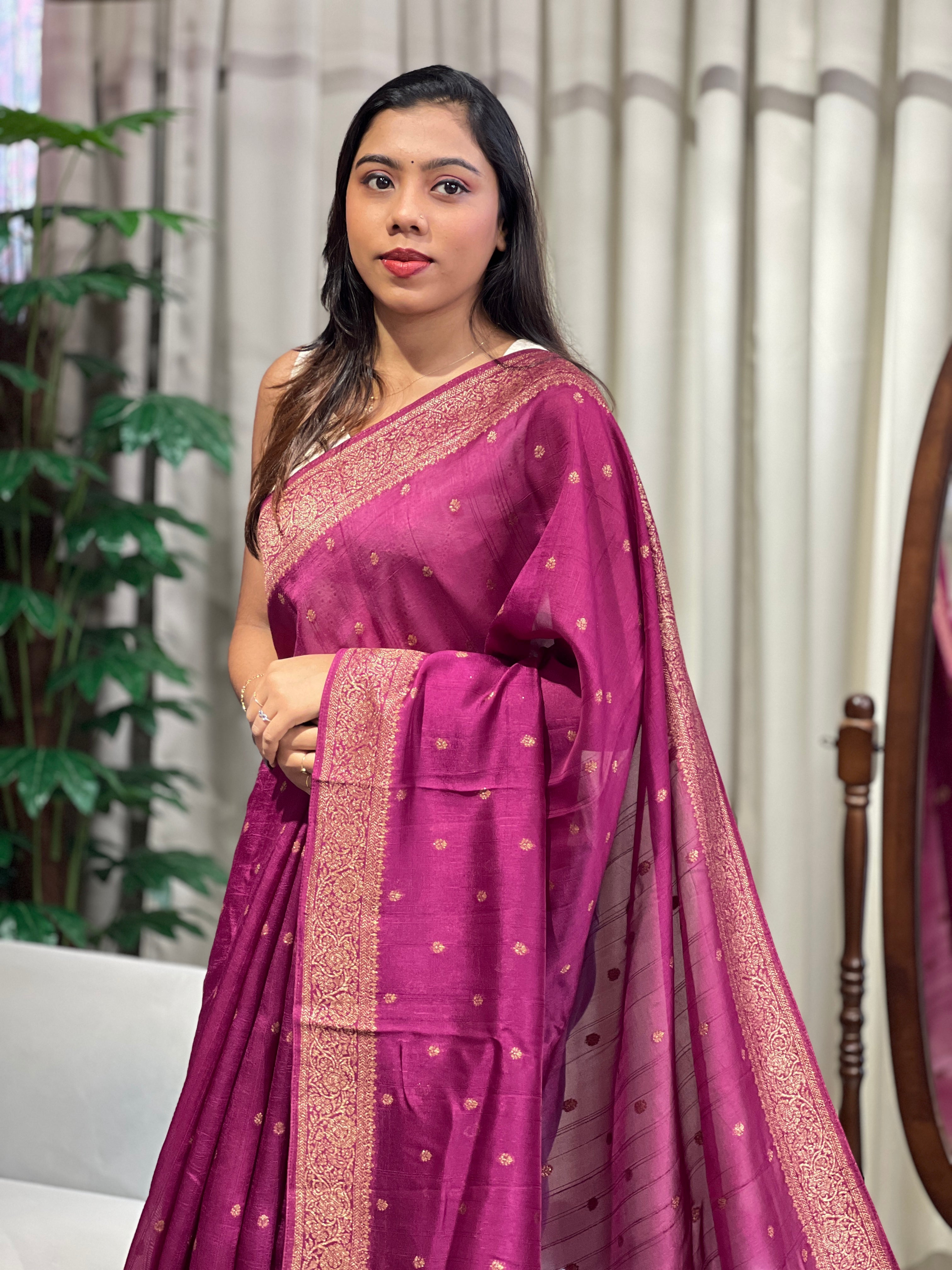 Zari And Thread Semi Tussar Saree | YNG1229