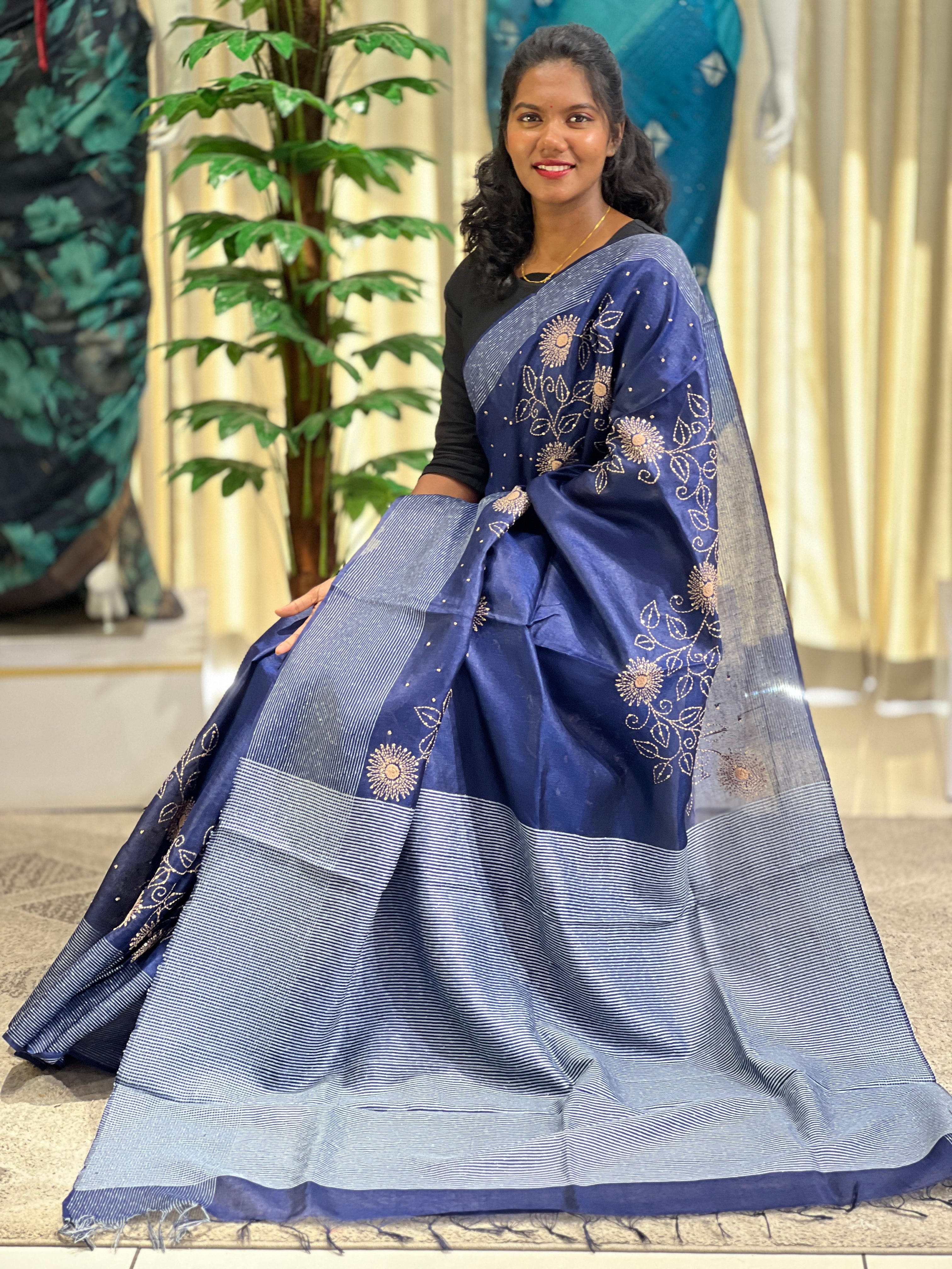 Kantha & Kesiya Weaved Tussar Saree | RGD709