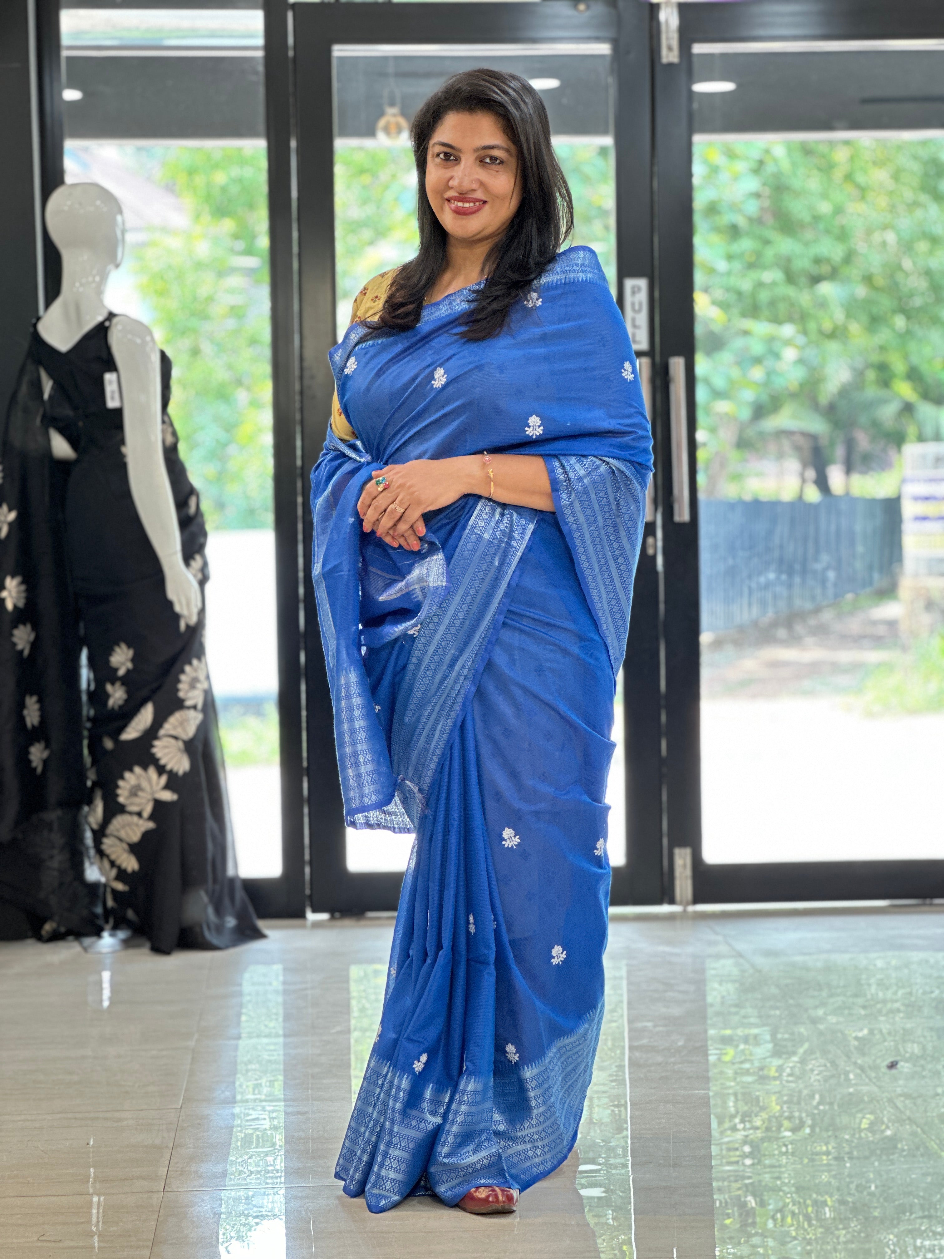 Floral Embroidery Bhagalpuri Linen Saree | NHH454
