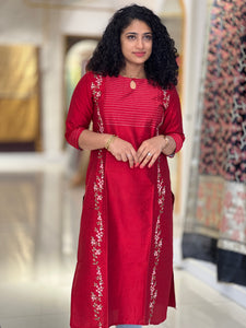 Floral Embroidery Detailed Slub Silk Kurta | RGA278