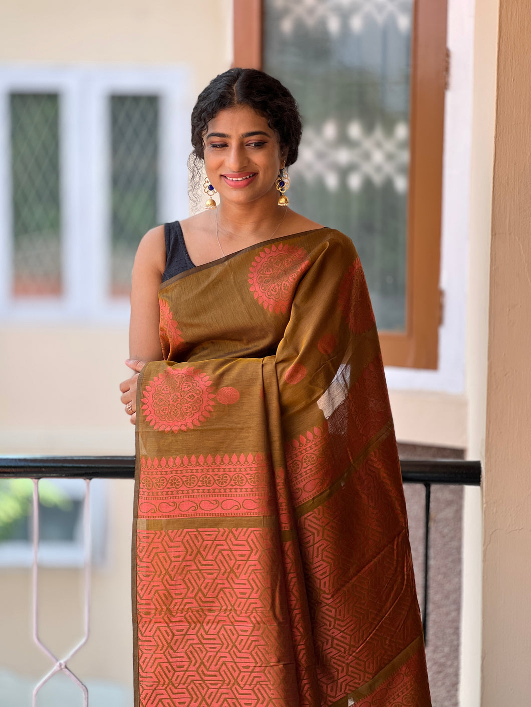 Geometrical Patterned Copper Zari Weaved Semi Silk Saree |KRK272