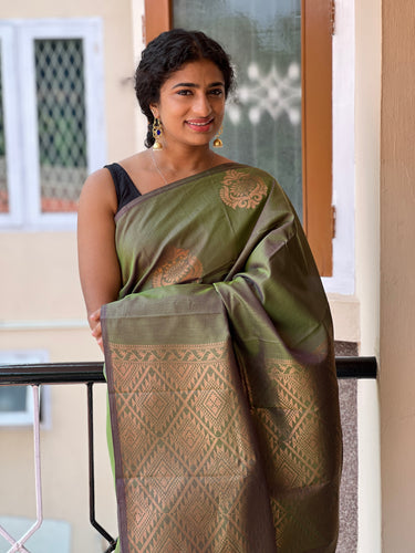 Small Chakra Designed Semi Silk Saree | KRK278