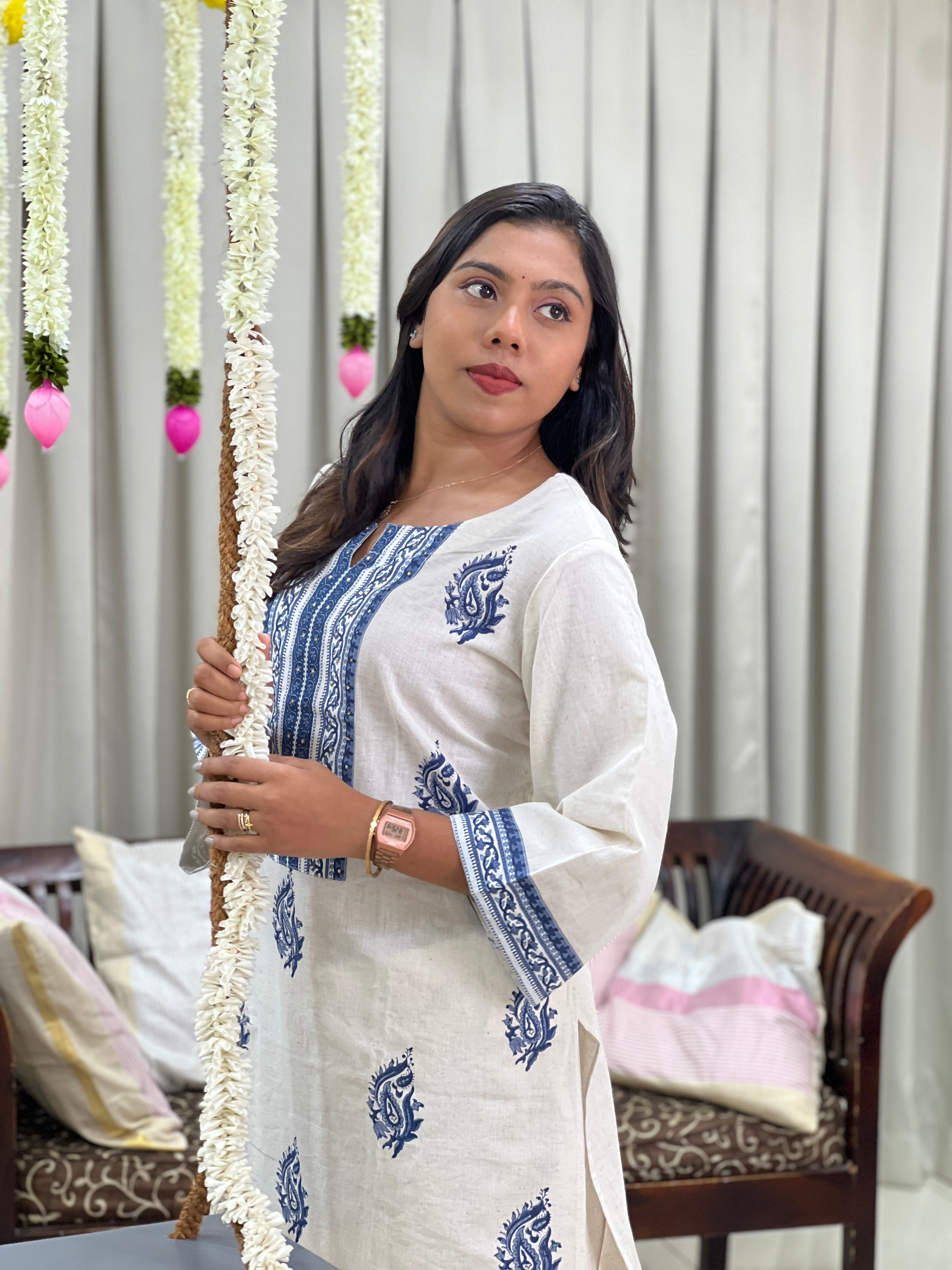 Block Printed Patch Detailed Cotton Kurta Set | OMF118