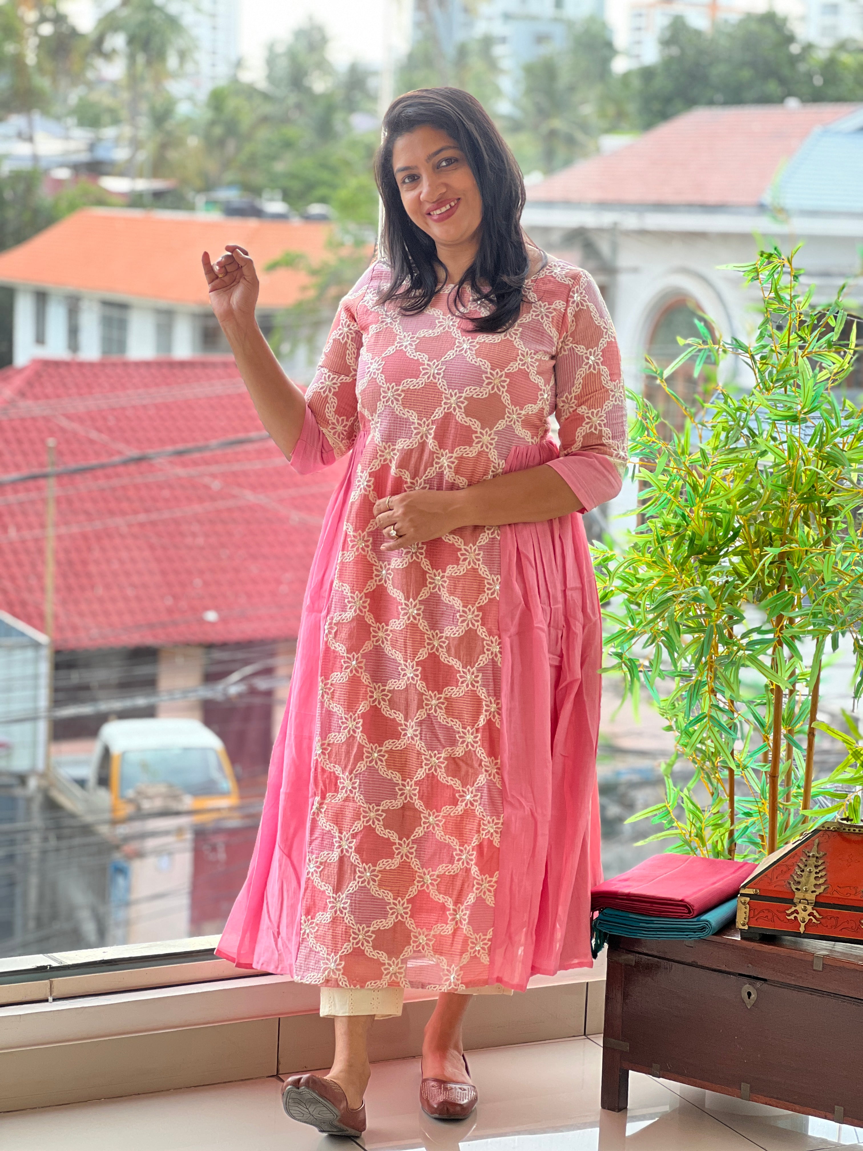 Computerised Embroidered Mul Chanderi Kurta Set | DNT1204