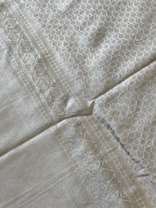 Zari Woven Diamond Buta Detailed Kanchipuram Saree | CV190