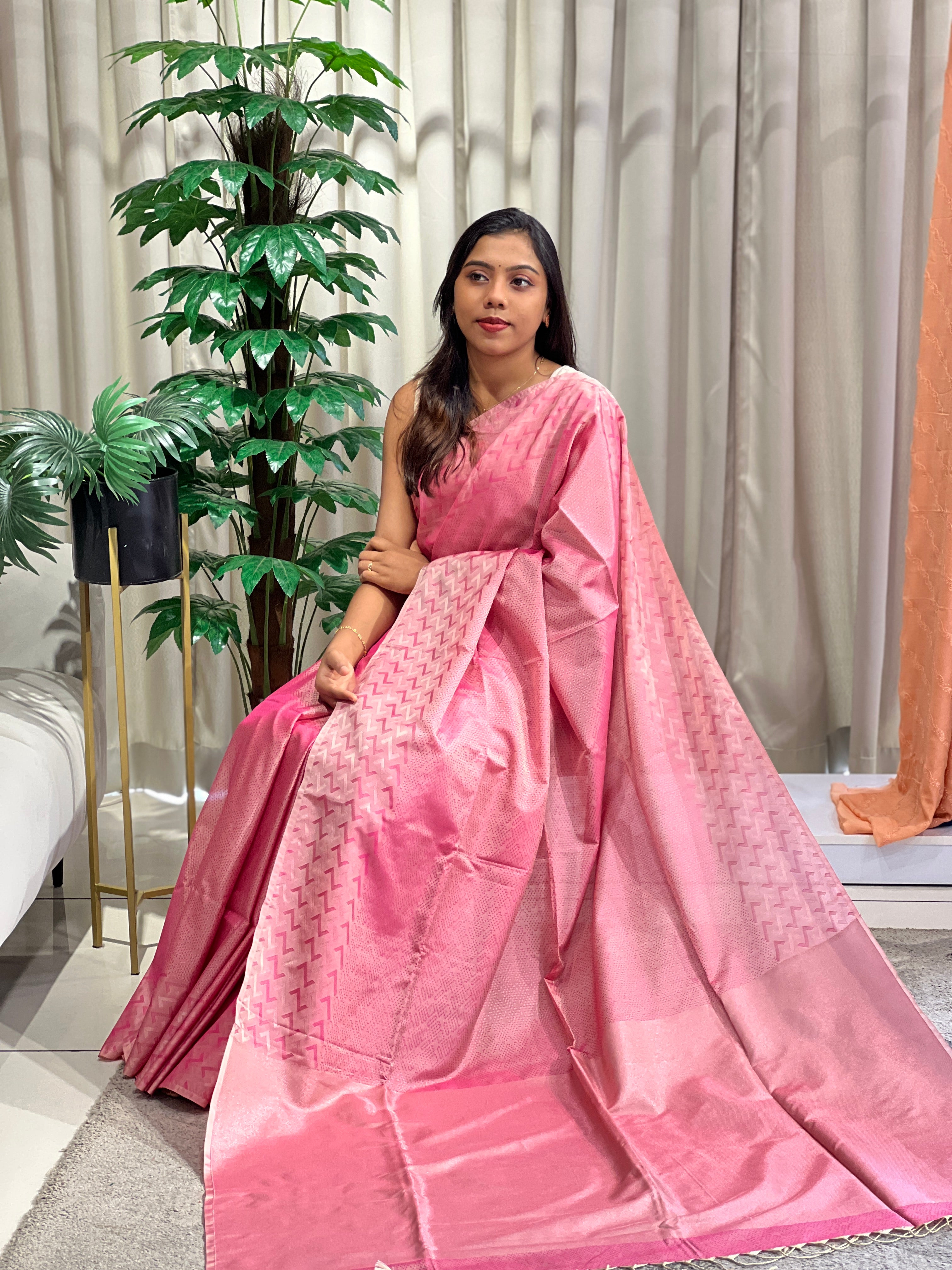 Embossed Weaved Pattern Semi Soft Silk Saree| RTD104