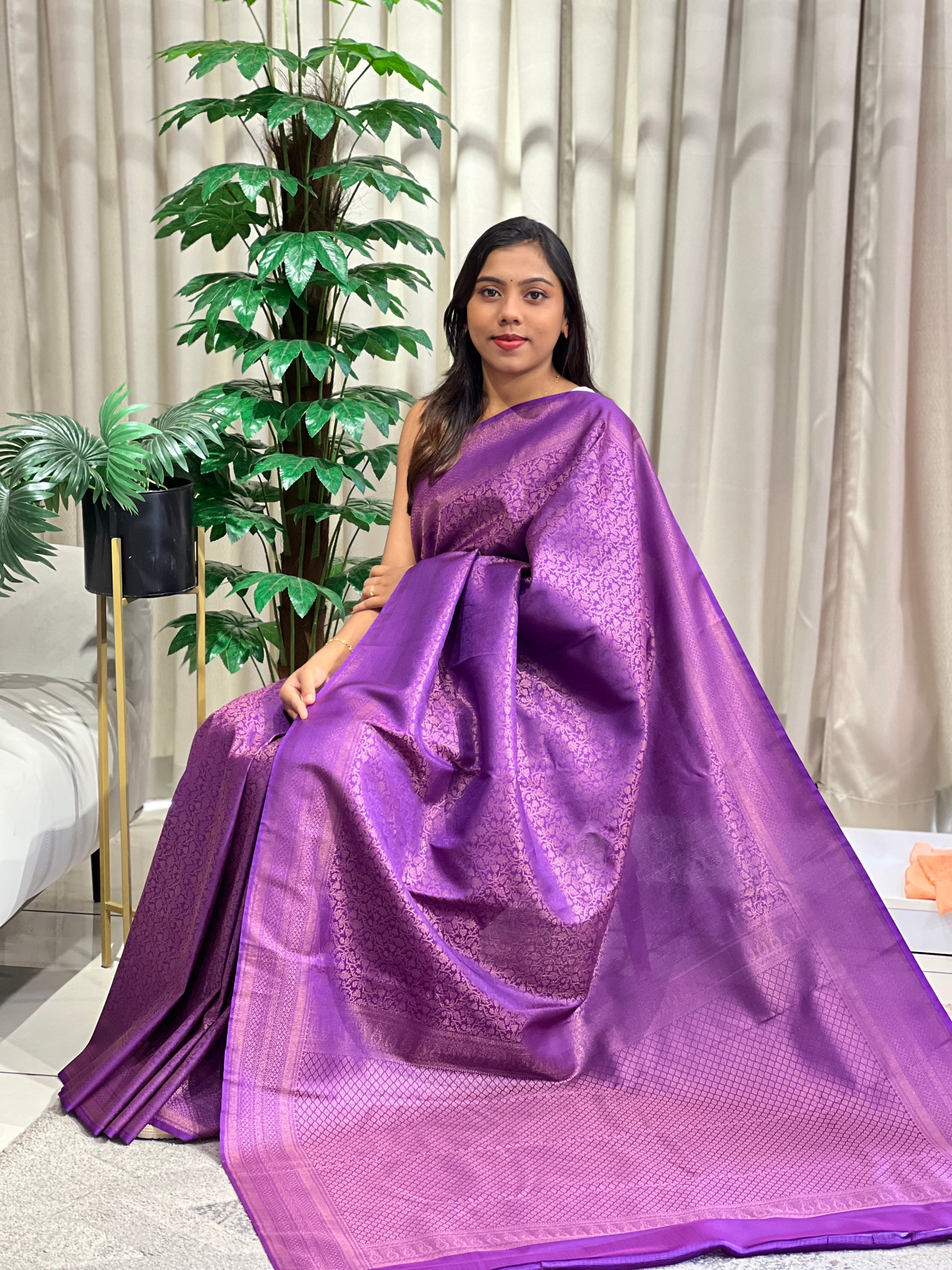 Floral Pattern Semi Soft Silk Saree | RTD138