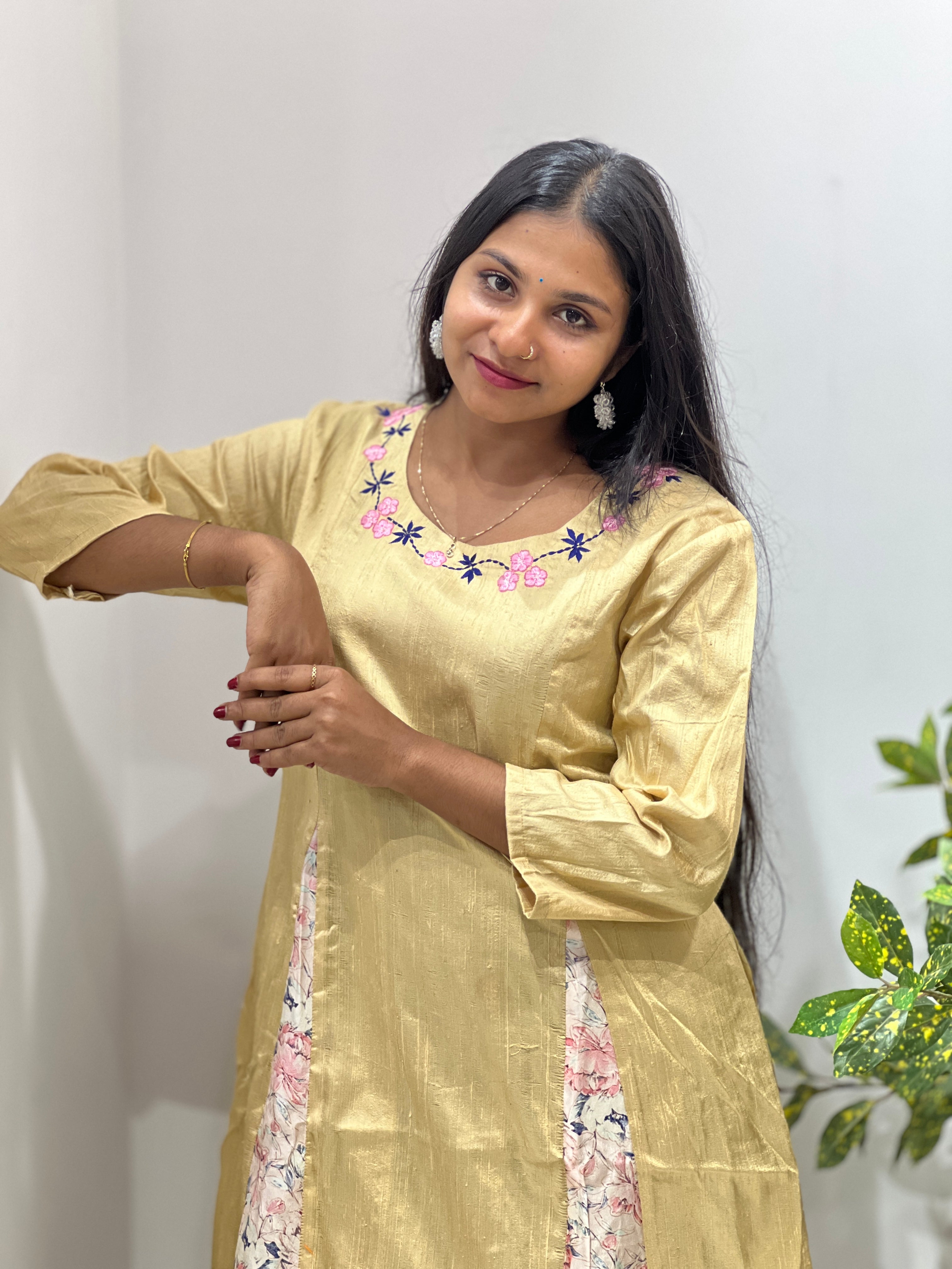 Floral Patterned Cotton Kurta | DNT327