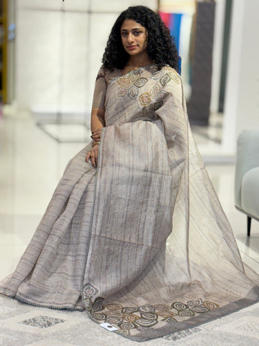 Hand Embroidery Highlighted Semi Organza Saree | BLD521