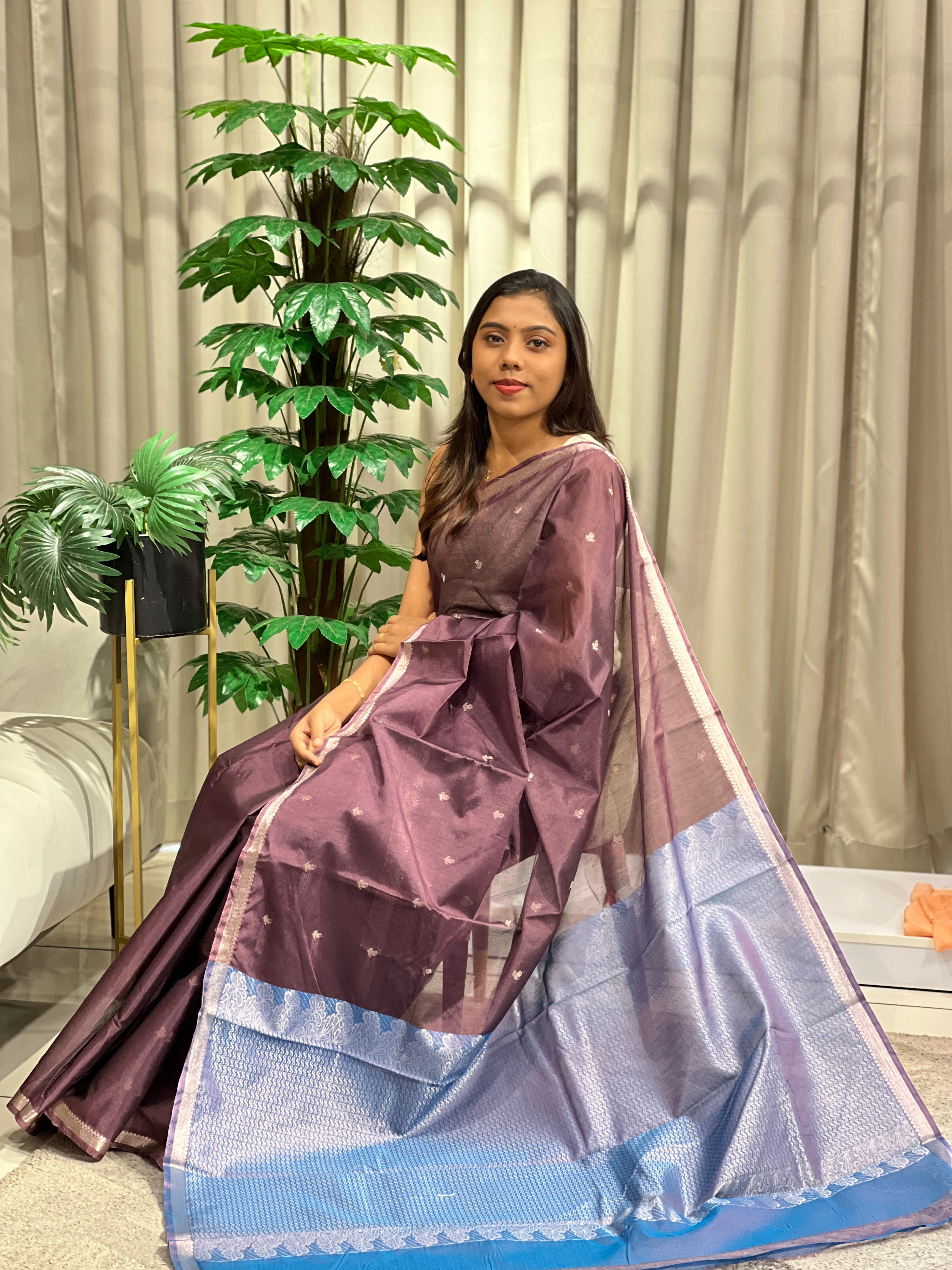 Floral Butti Woven Silk Cotton Saree | JAT130