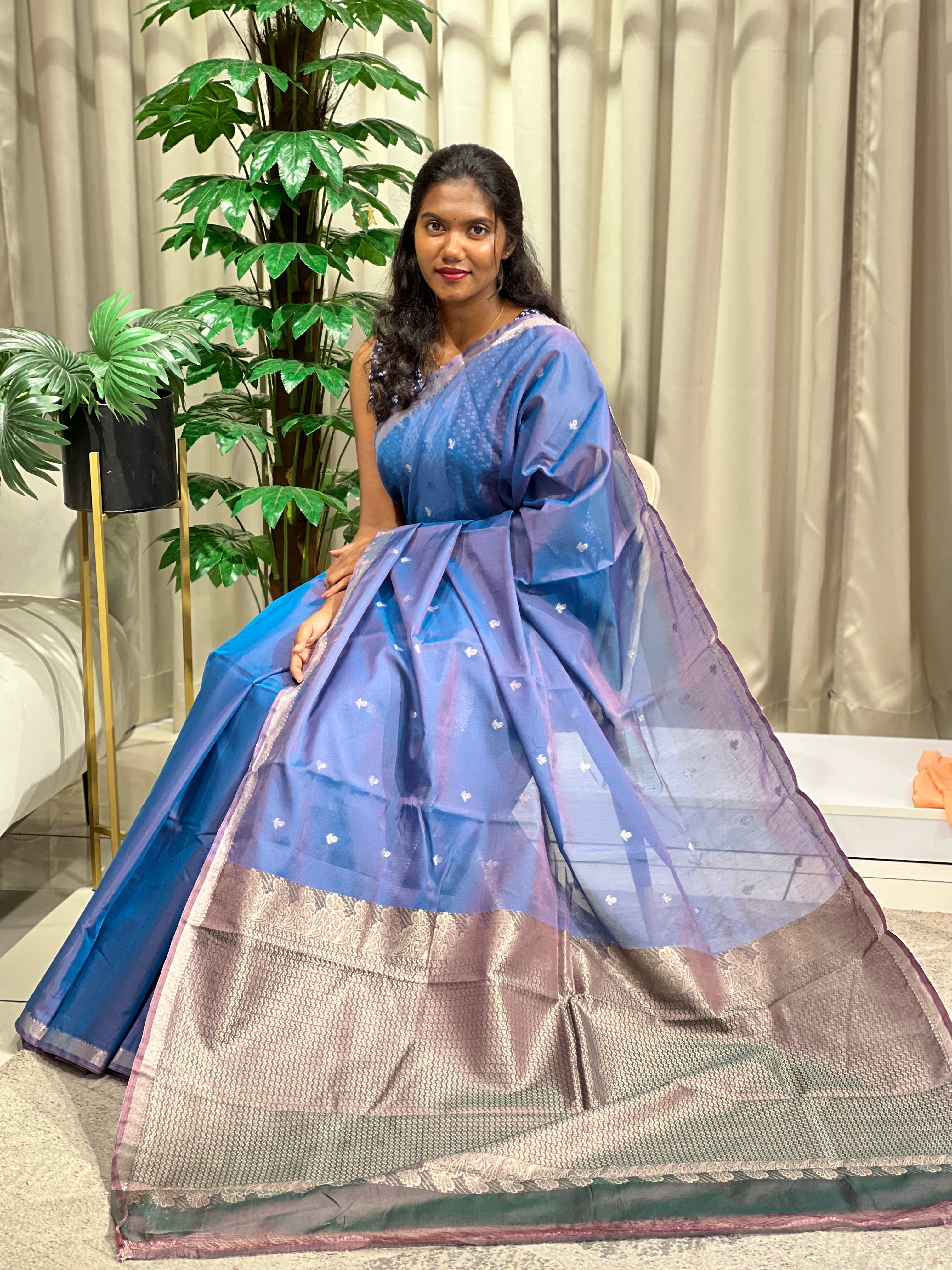 Floral Butti Woven Silk Cotton Saree | JAT129