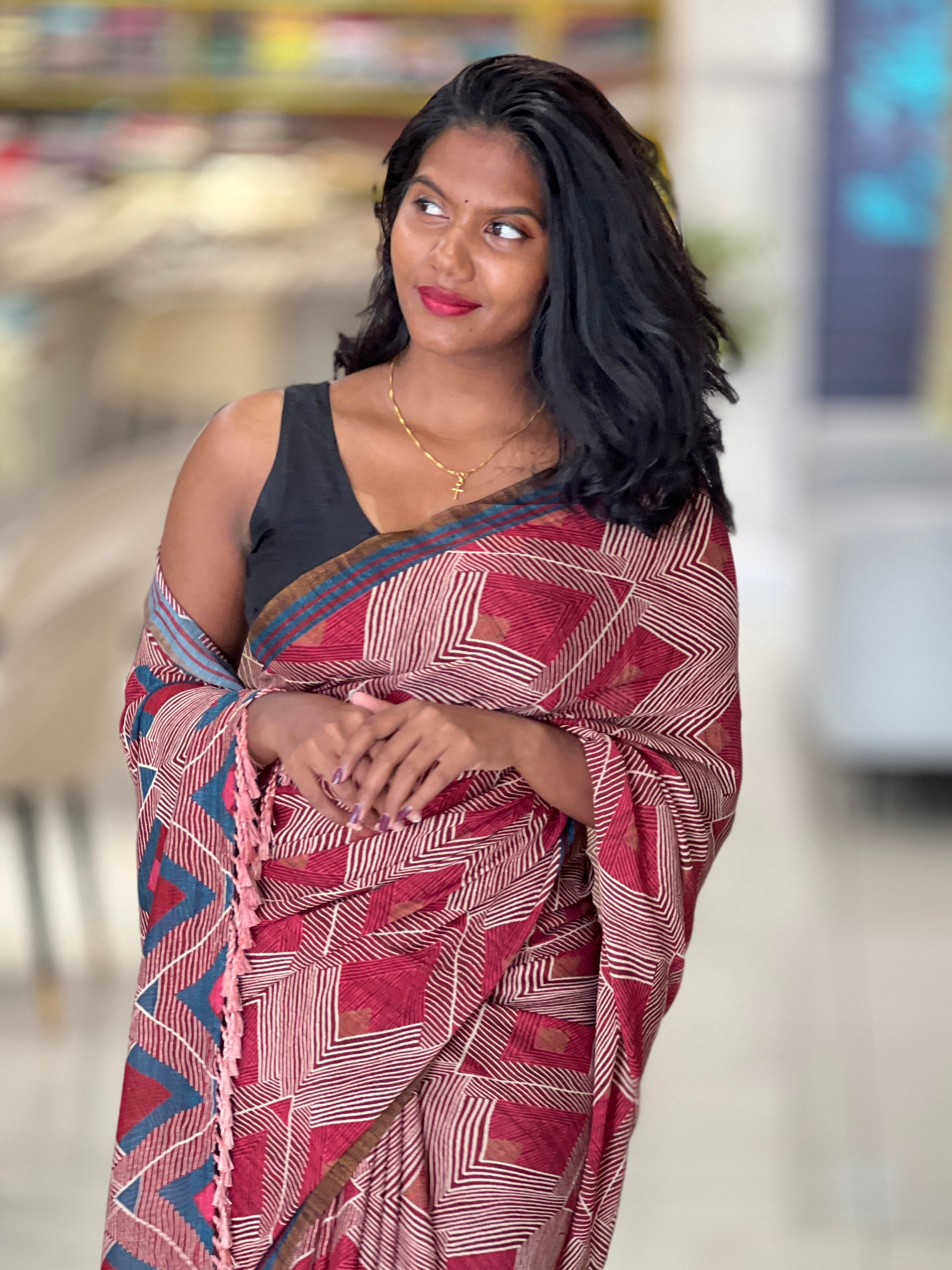 Geometrical Printed Pattern Chiffon Saree | SSN124