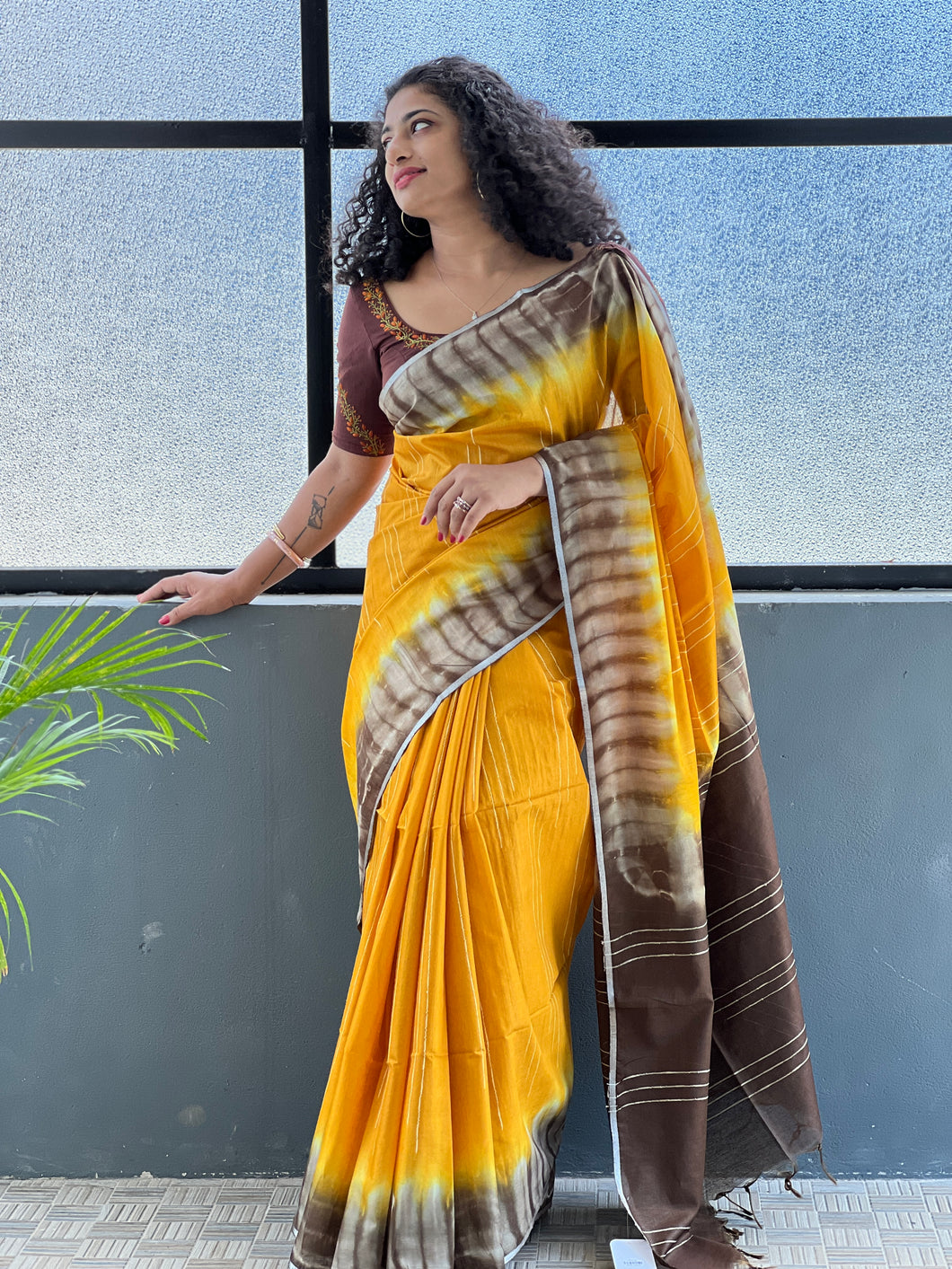 Kesiya Weaving Bhagalpuri Linen Saree | US210