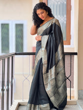 Banarasi Weaved Chiniya Silk Saree | JCL512