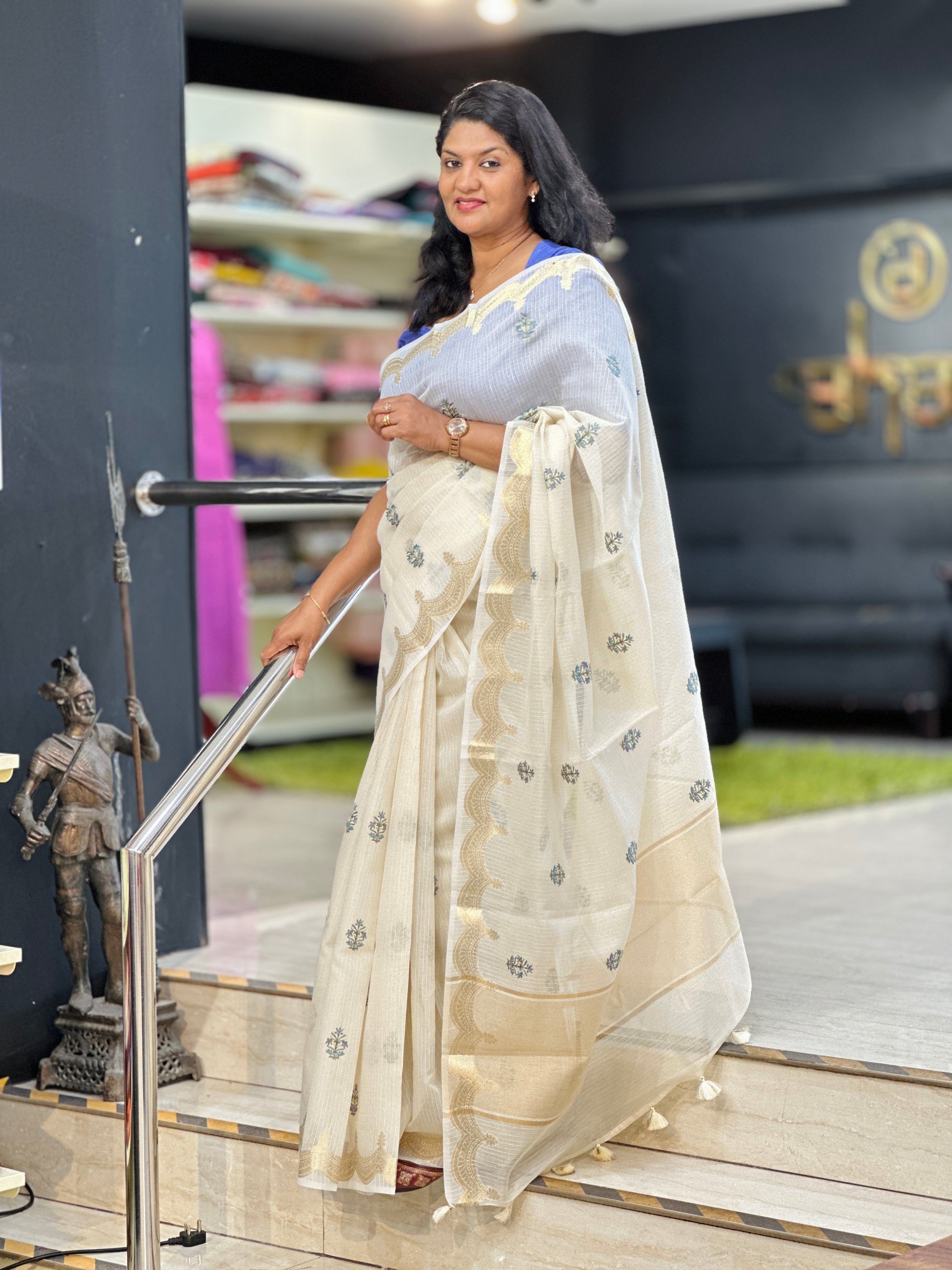 Embroidered Zari Woven Check Organza Saree | MR229