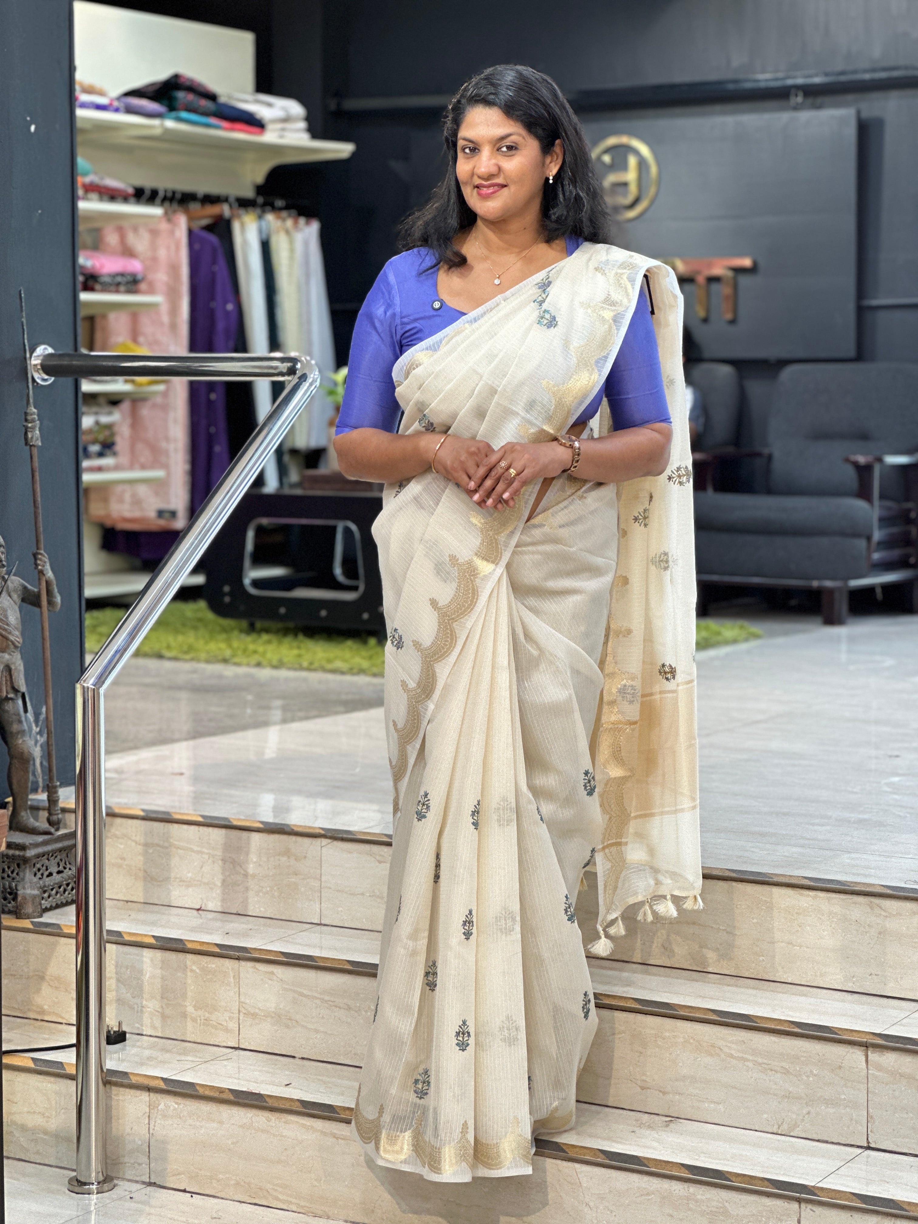 Embroidered Zari Woven Check Organza Saree | MR229