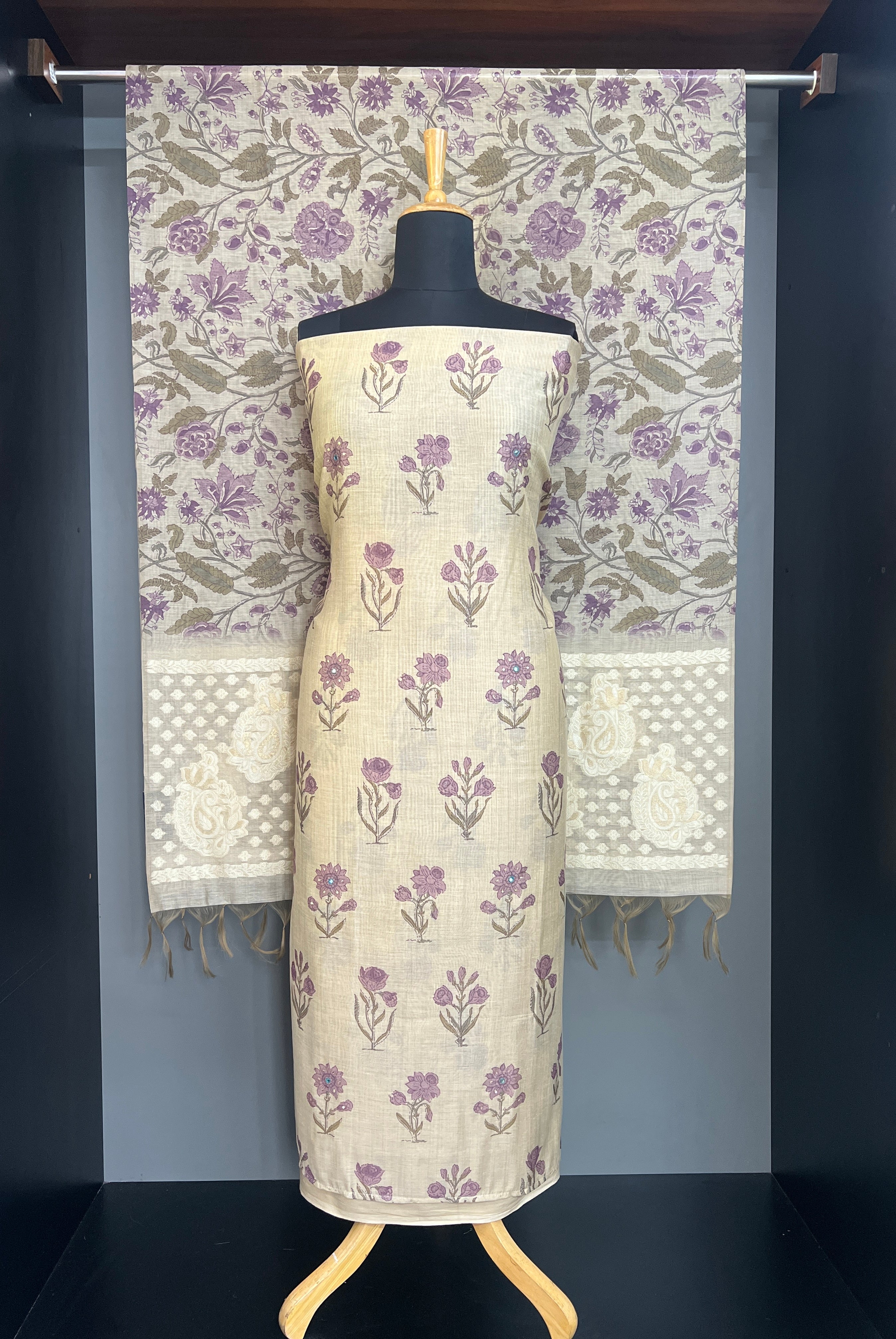 Floral Printed Pattern Semi Tussar Salwar Set | MF208