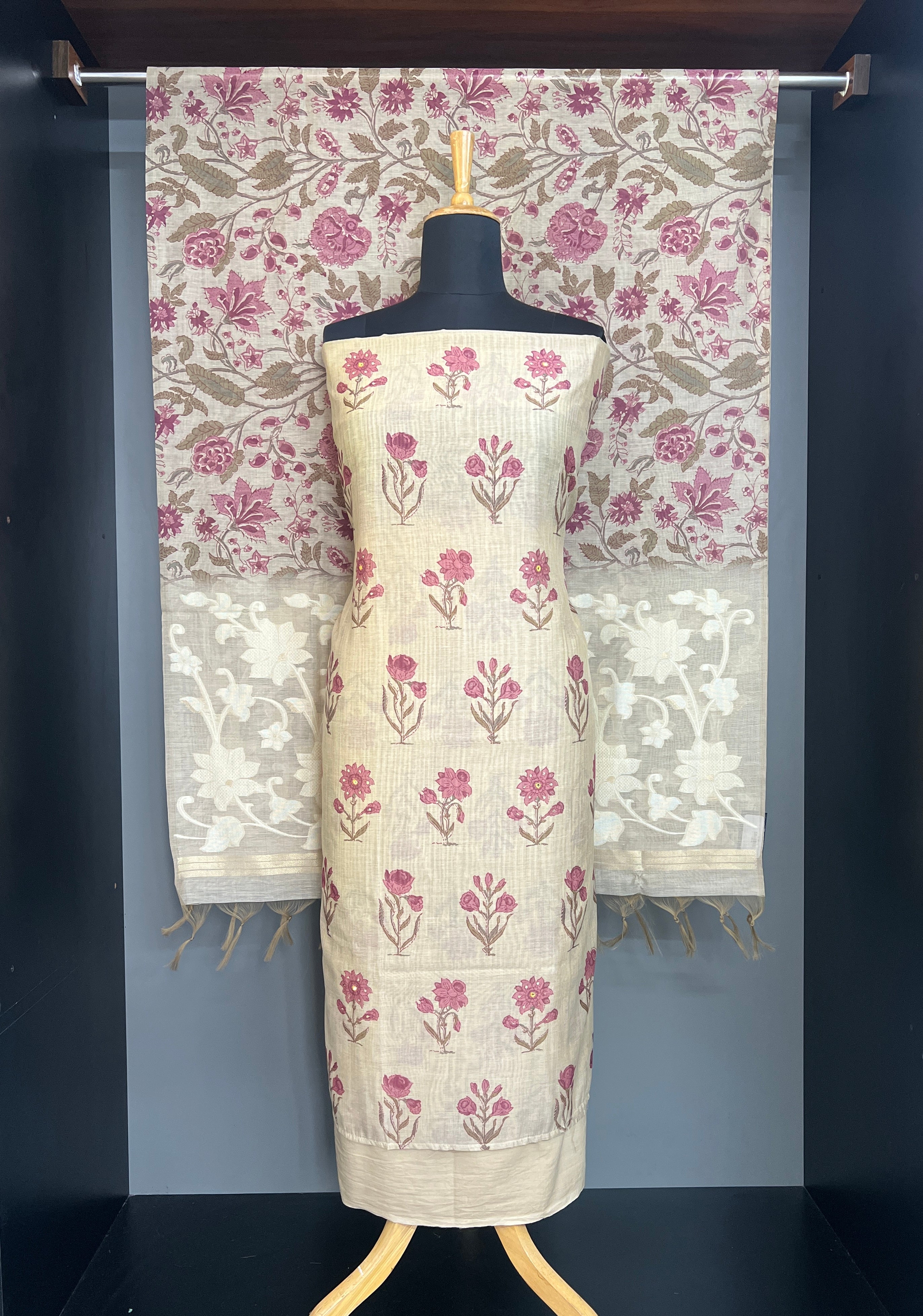 Floral Printed Pattern Semi Tussar Salwar Set | MF206