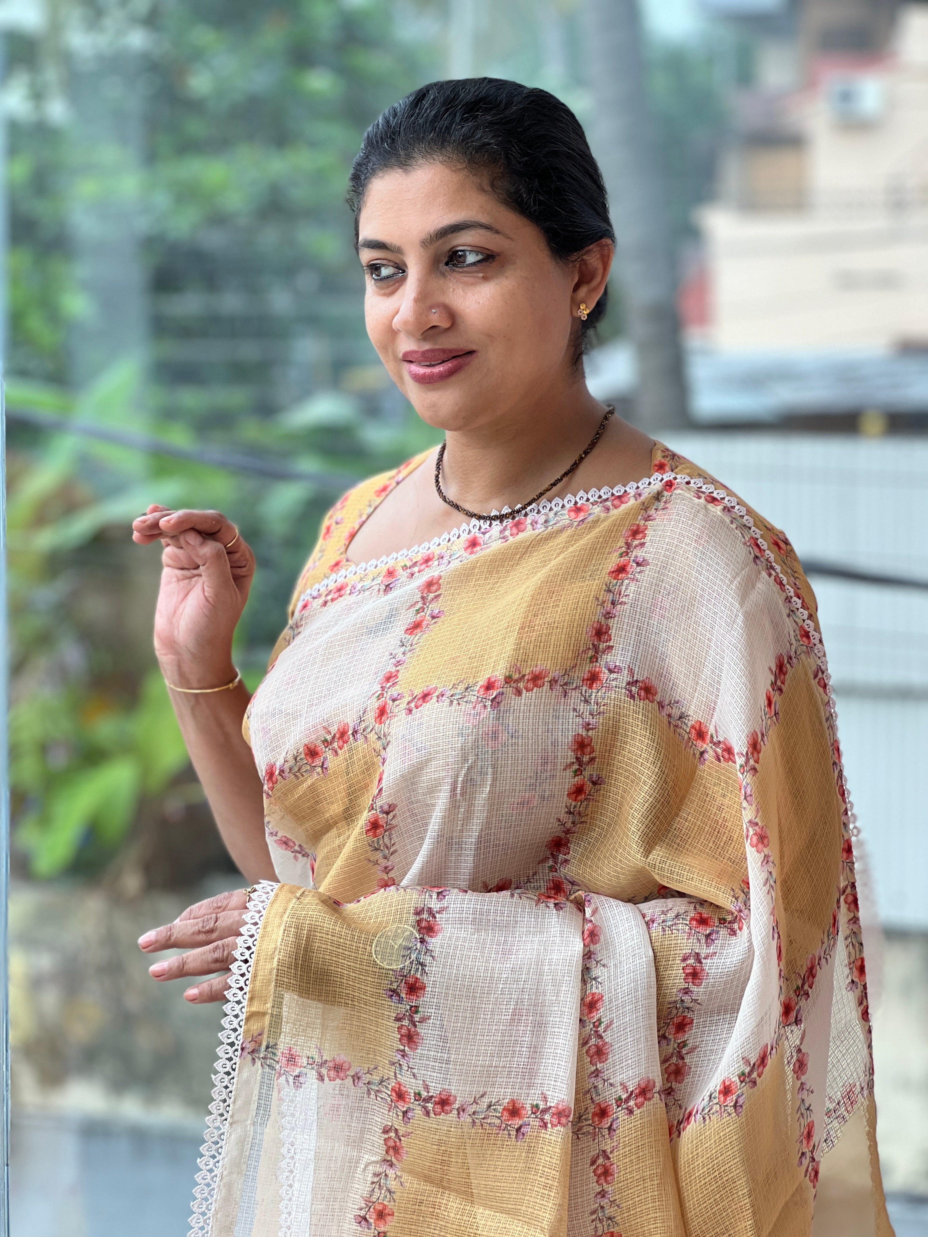 Floral Print Detailed Silky Kota Saree | HT301