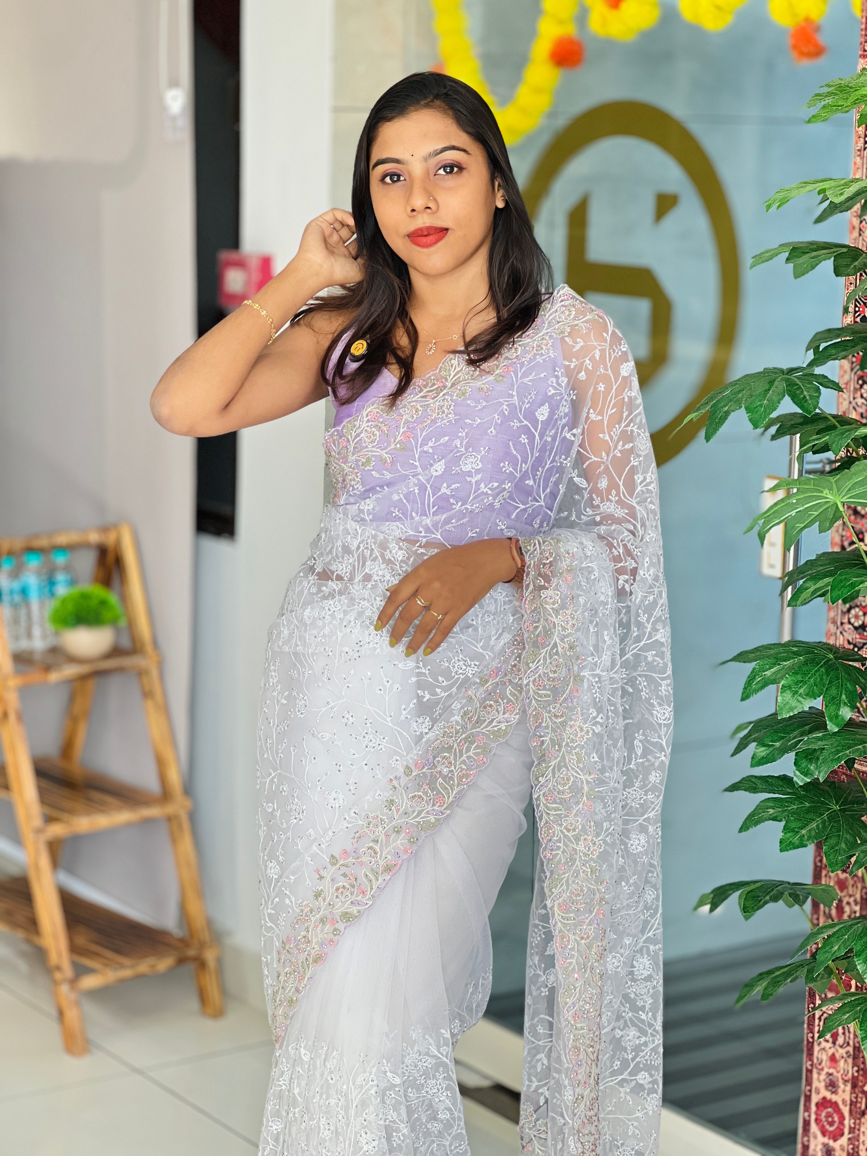 Floral Embroidery With Stone Work Detailed Net Saree | SBP938