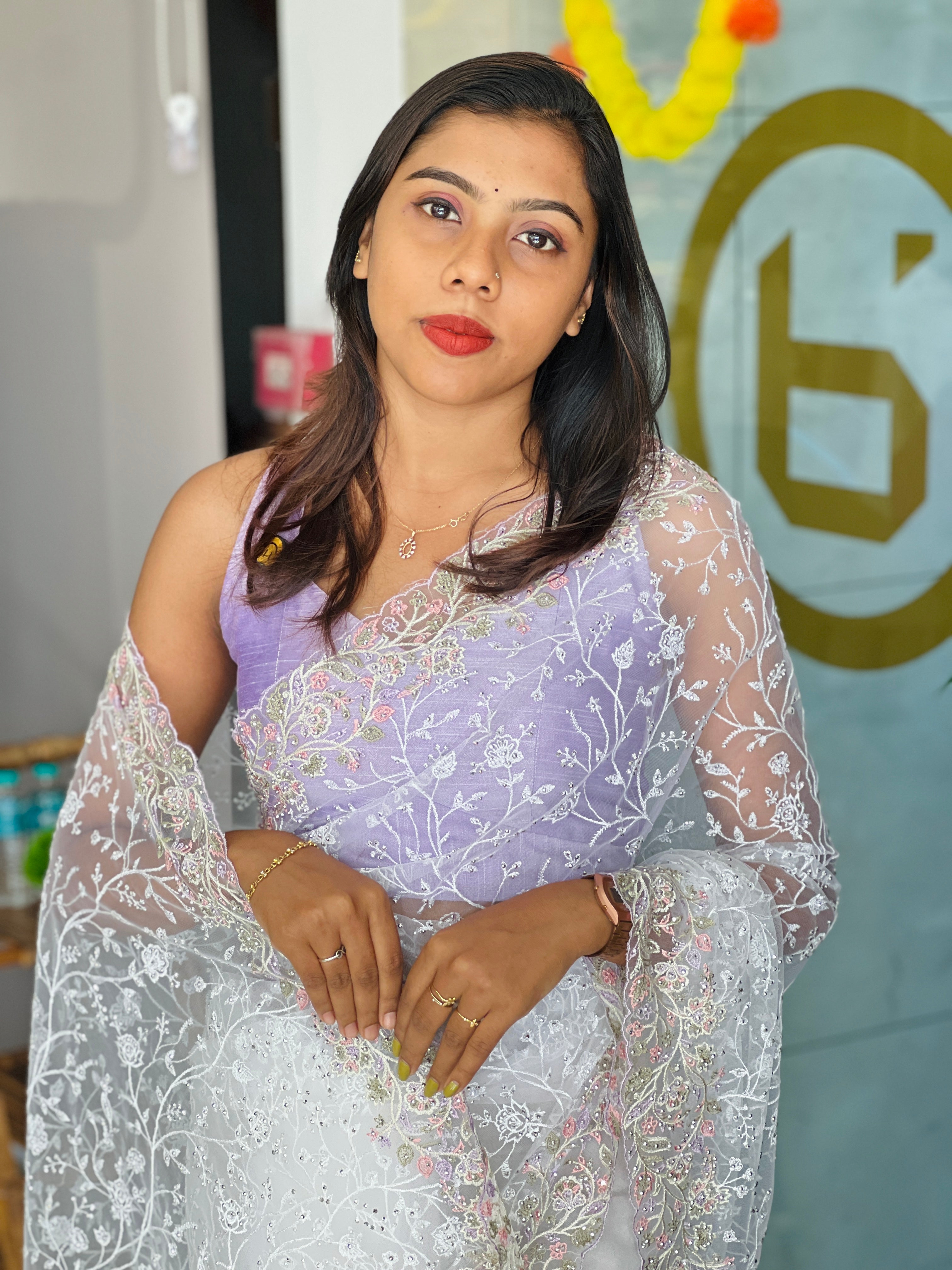 Floral Embroidery With Stone Work Detailed Net Saree | SBP938