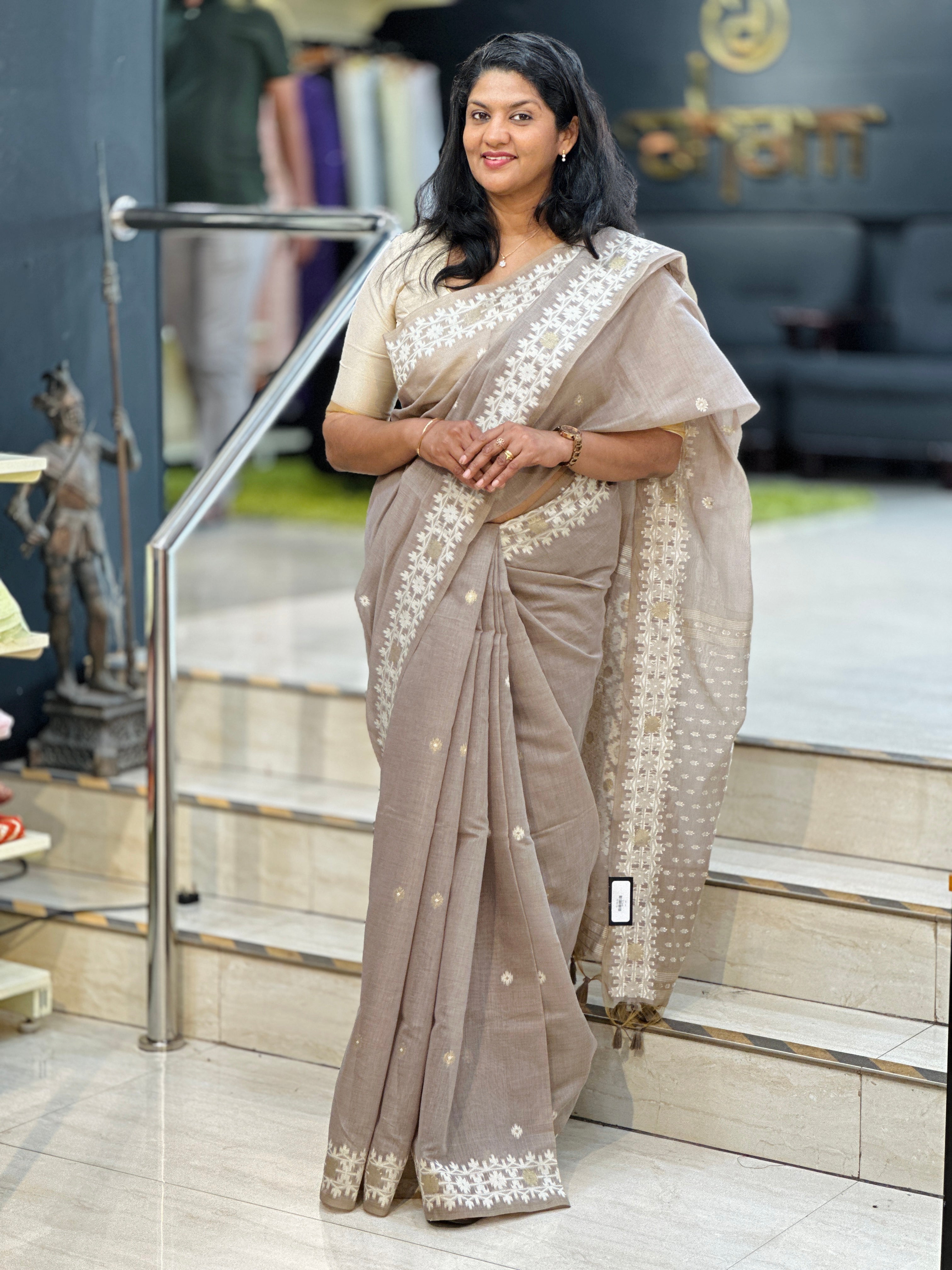 Buta Patterned Jamdhani Weaved  Blended Cotton Saree | AYT119