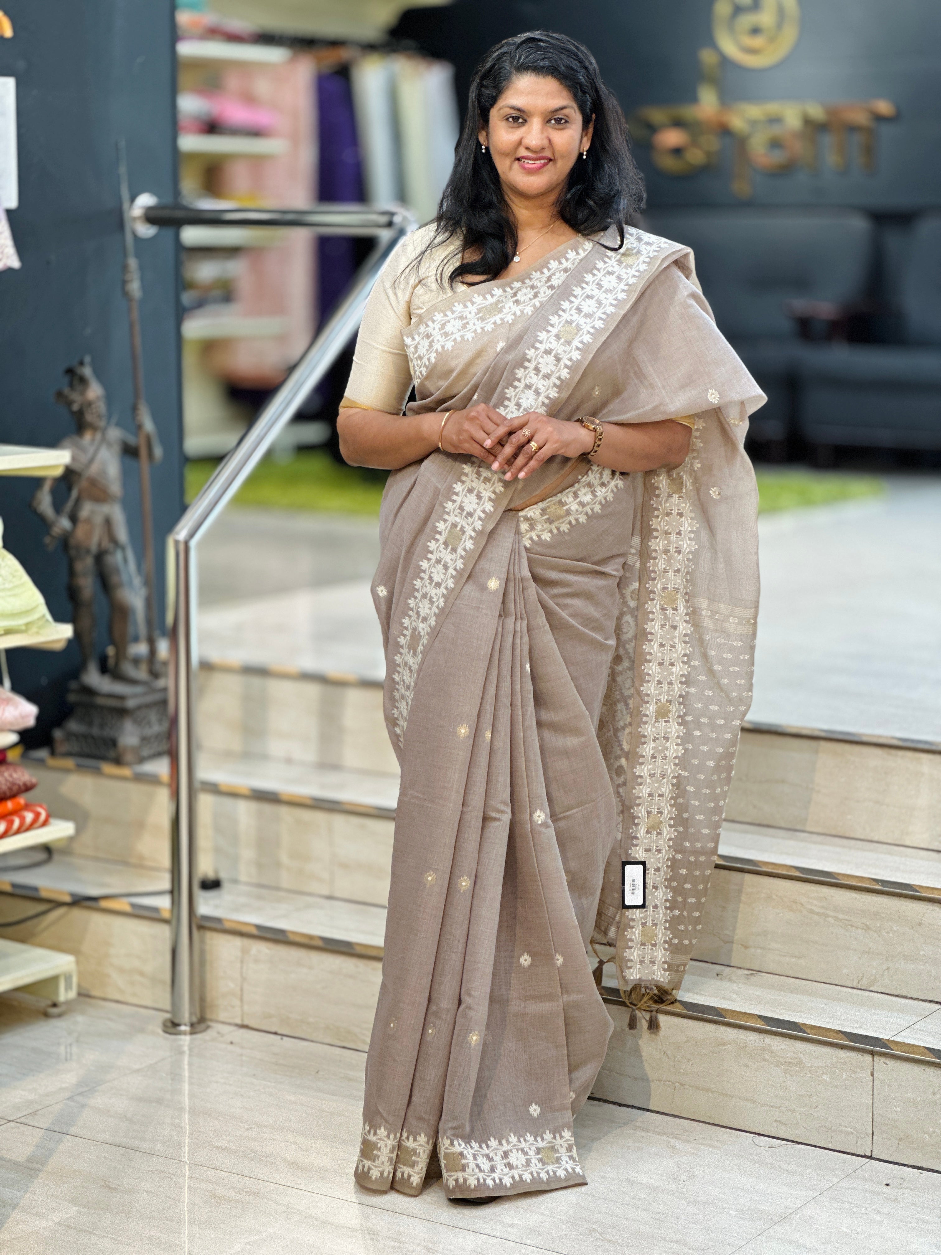 Buta Patterned Jamdhani Weaved  Blended Cotton Saree | AYT119
