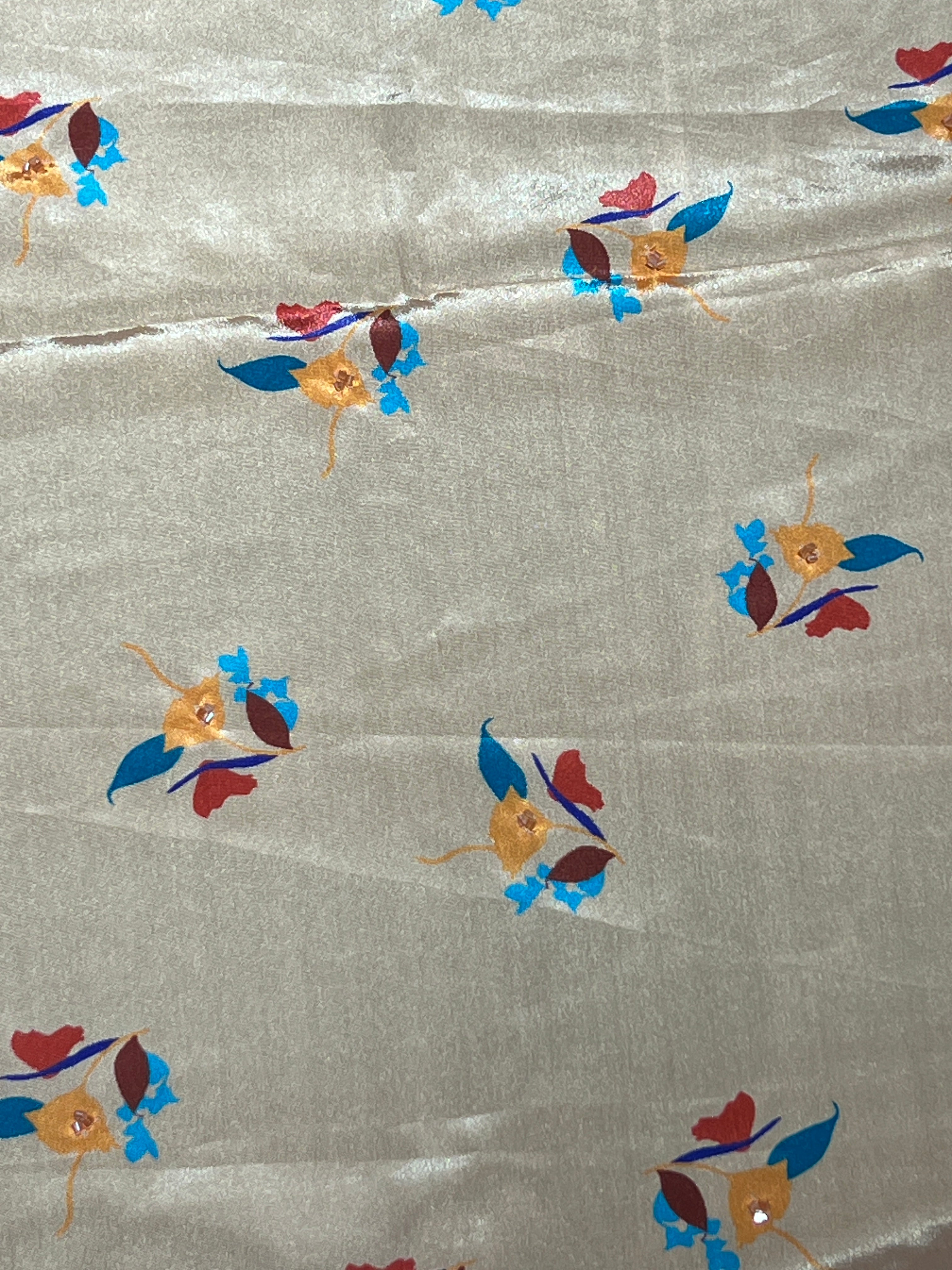 Abstract Printed Crepe Silk Saree | HT449