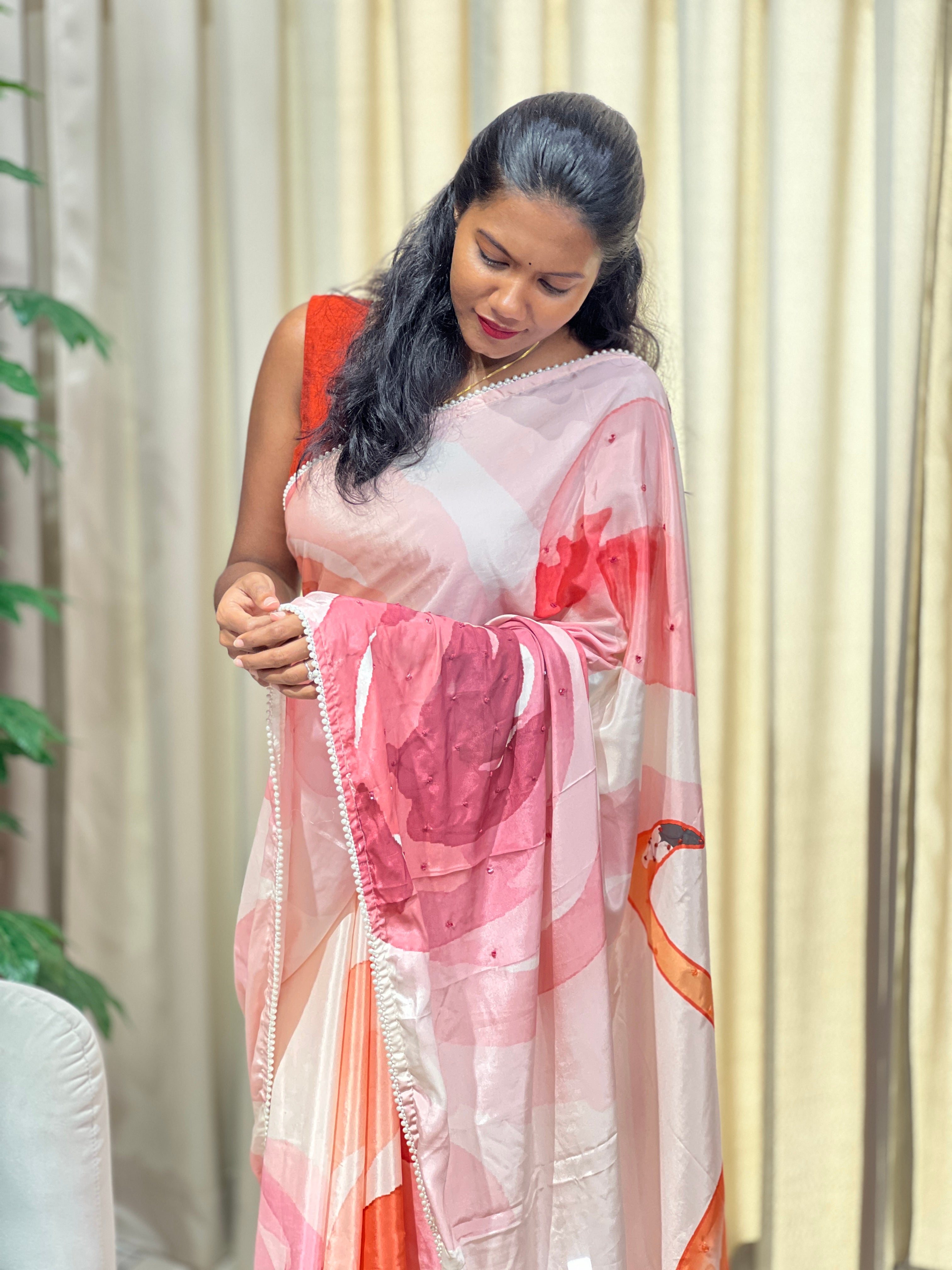 Flamingo Print Detailed Crepe Silk Saree | HT447