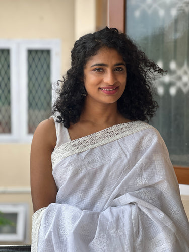 White Colour Embroidered Tepchi Check Kota Saree | SR342