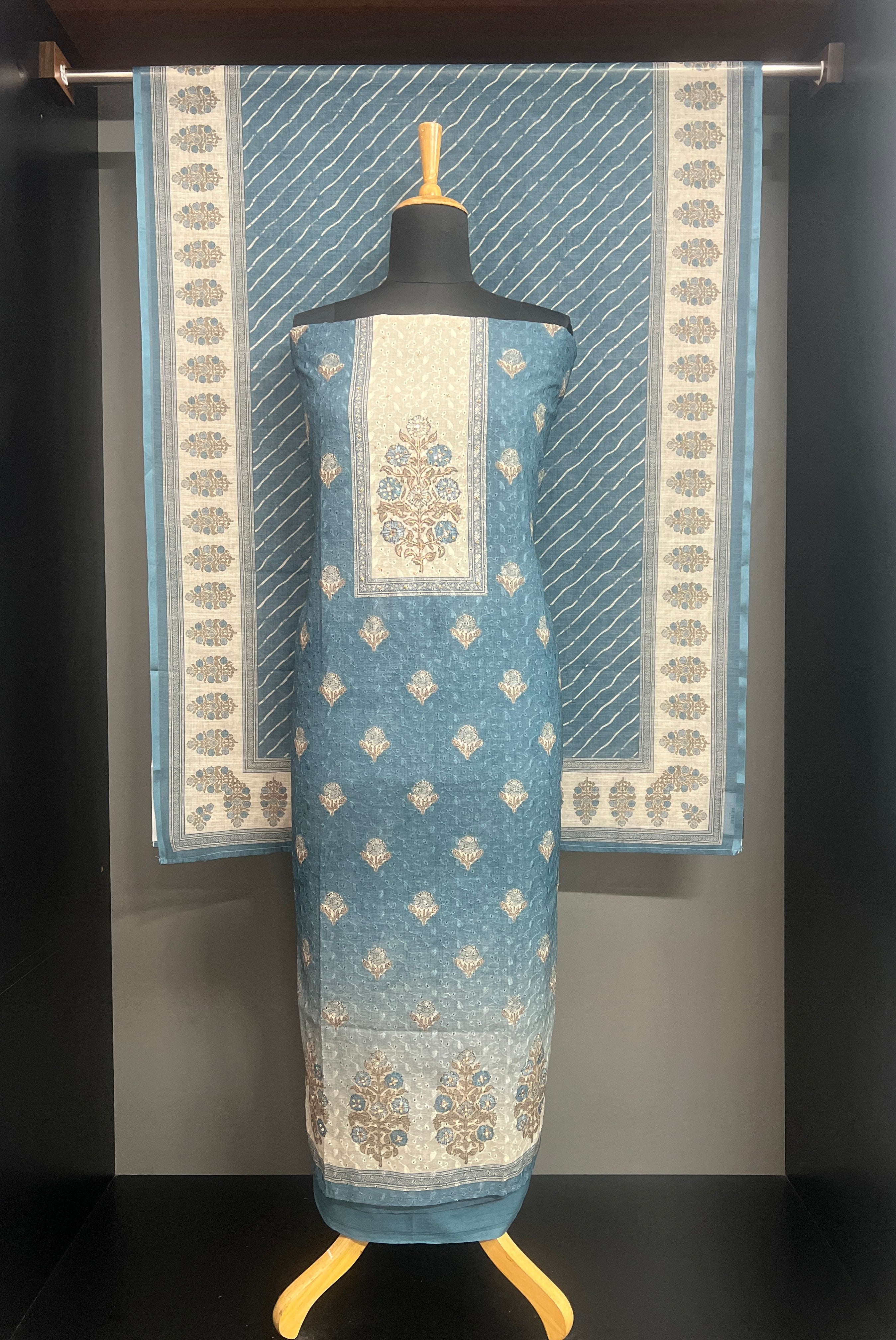 Floral Printed Pattern Semi Tussar Salwar Set | MF218