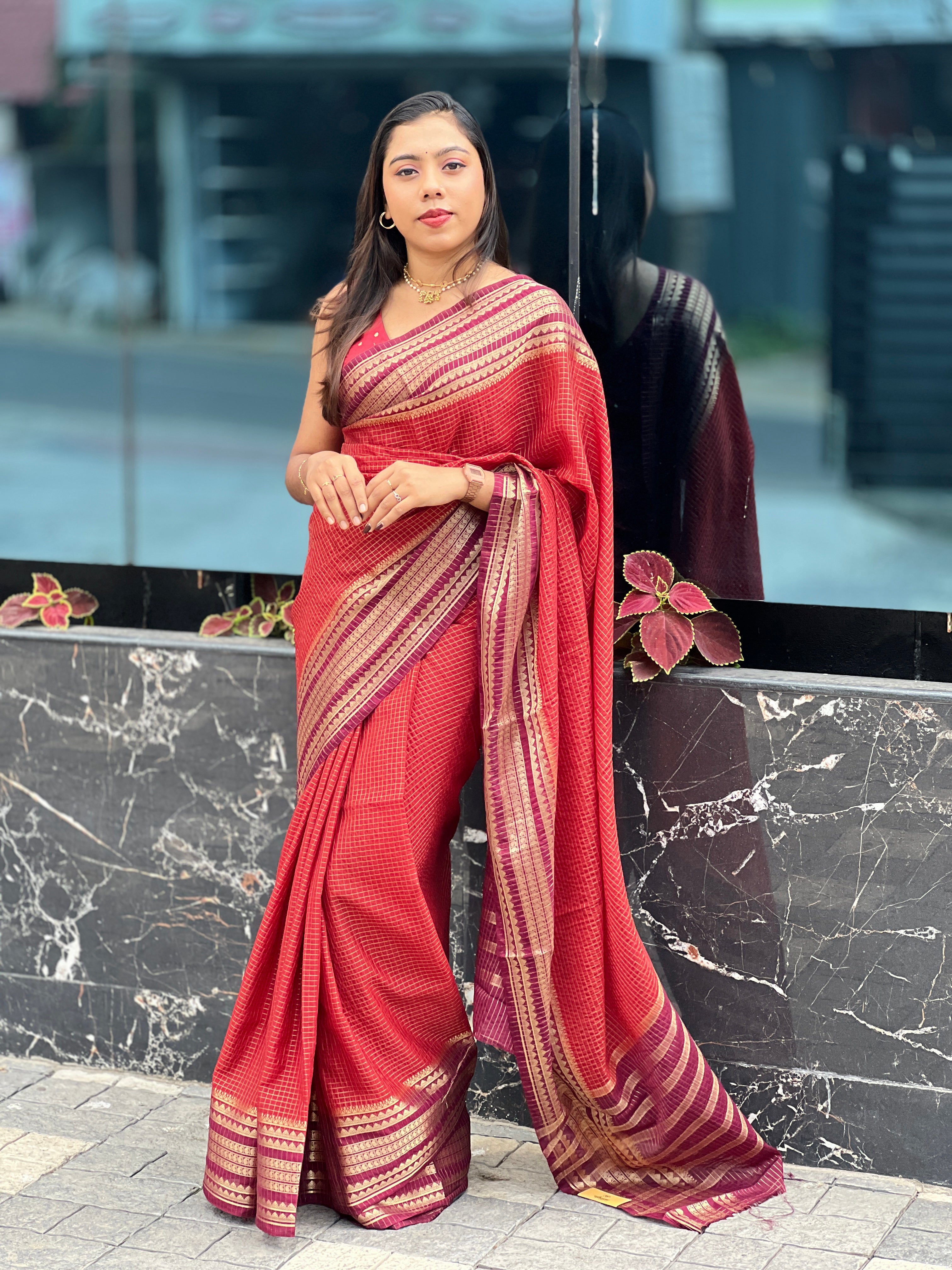 Traditional Check Patterned Semi Crepe Saree | NN481