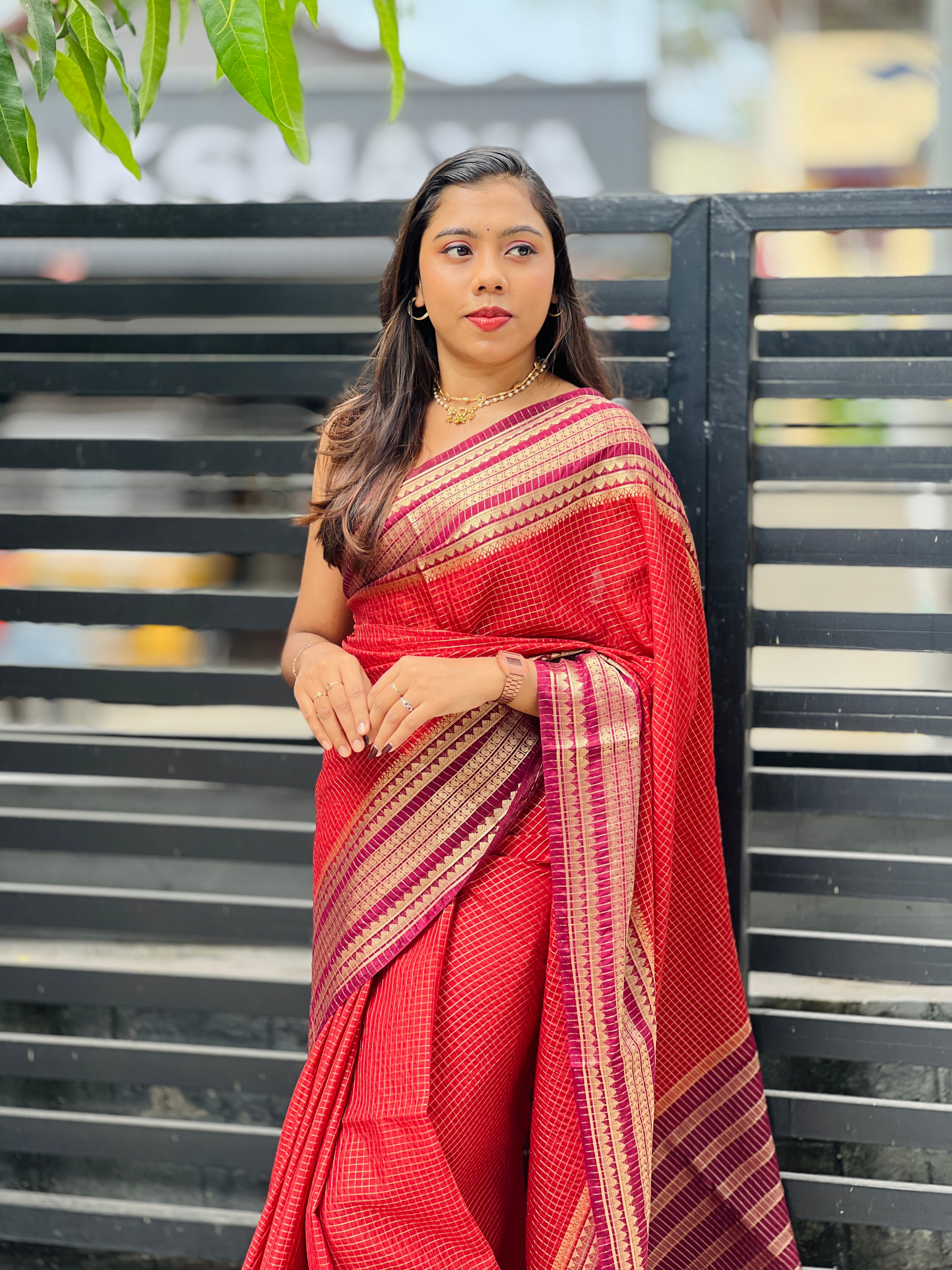 Traditional Check Patterned Semi Crepe Saree | NN481