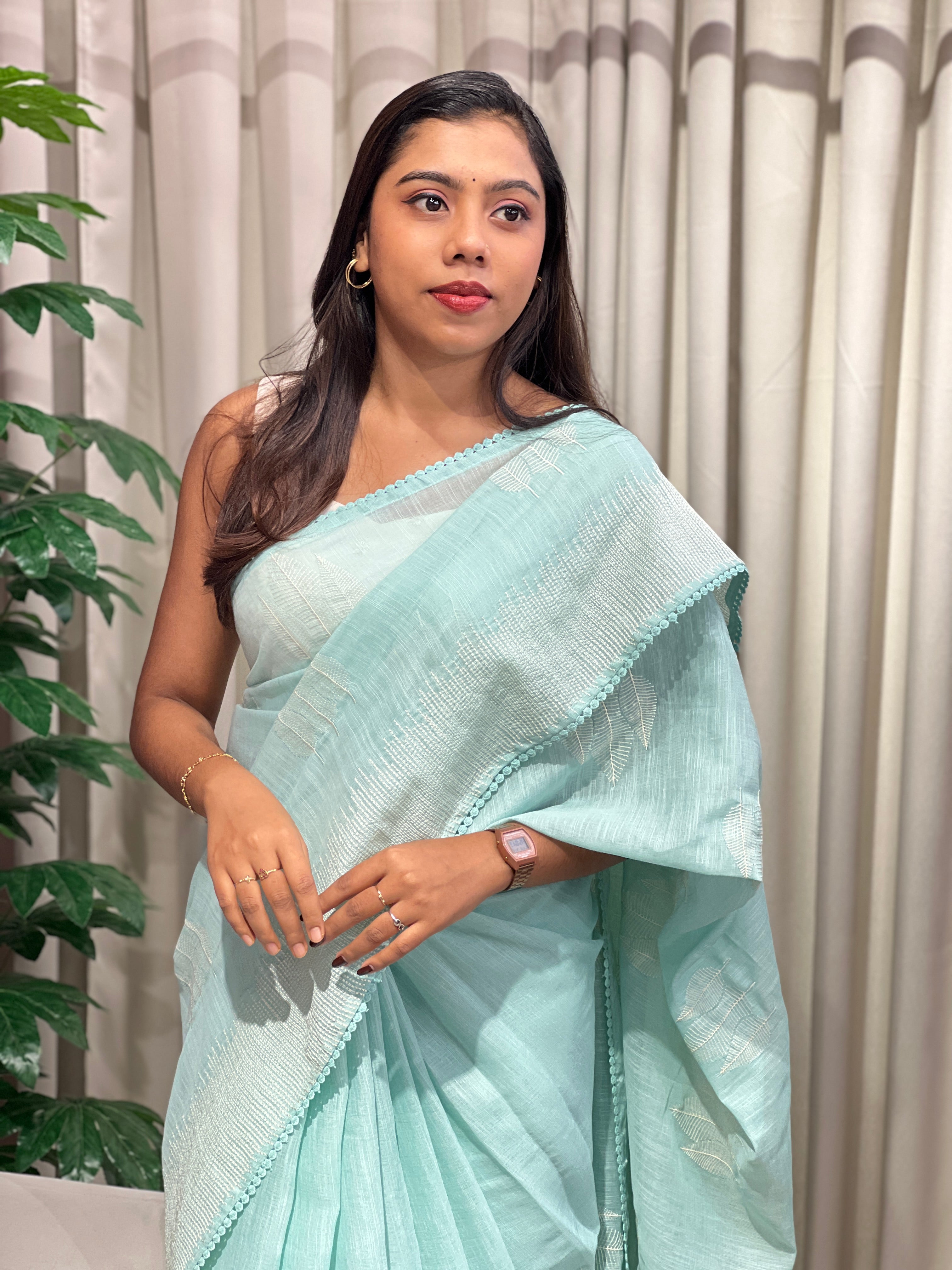 Embroidery Detailed Linen Cotton Saree | BLD2019