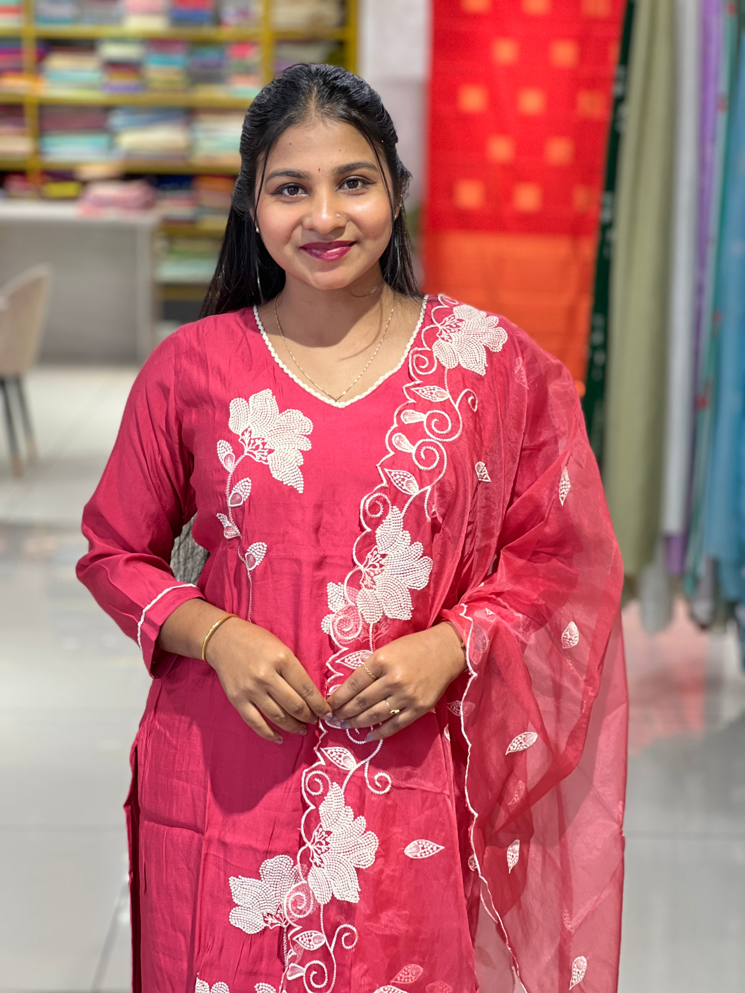 Floral Point Embroidery Muslin Kurta Set | FW352