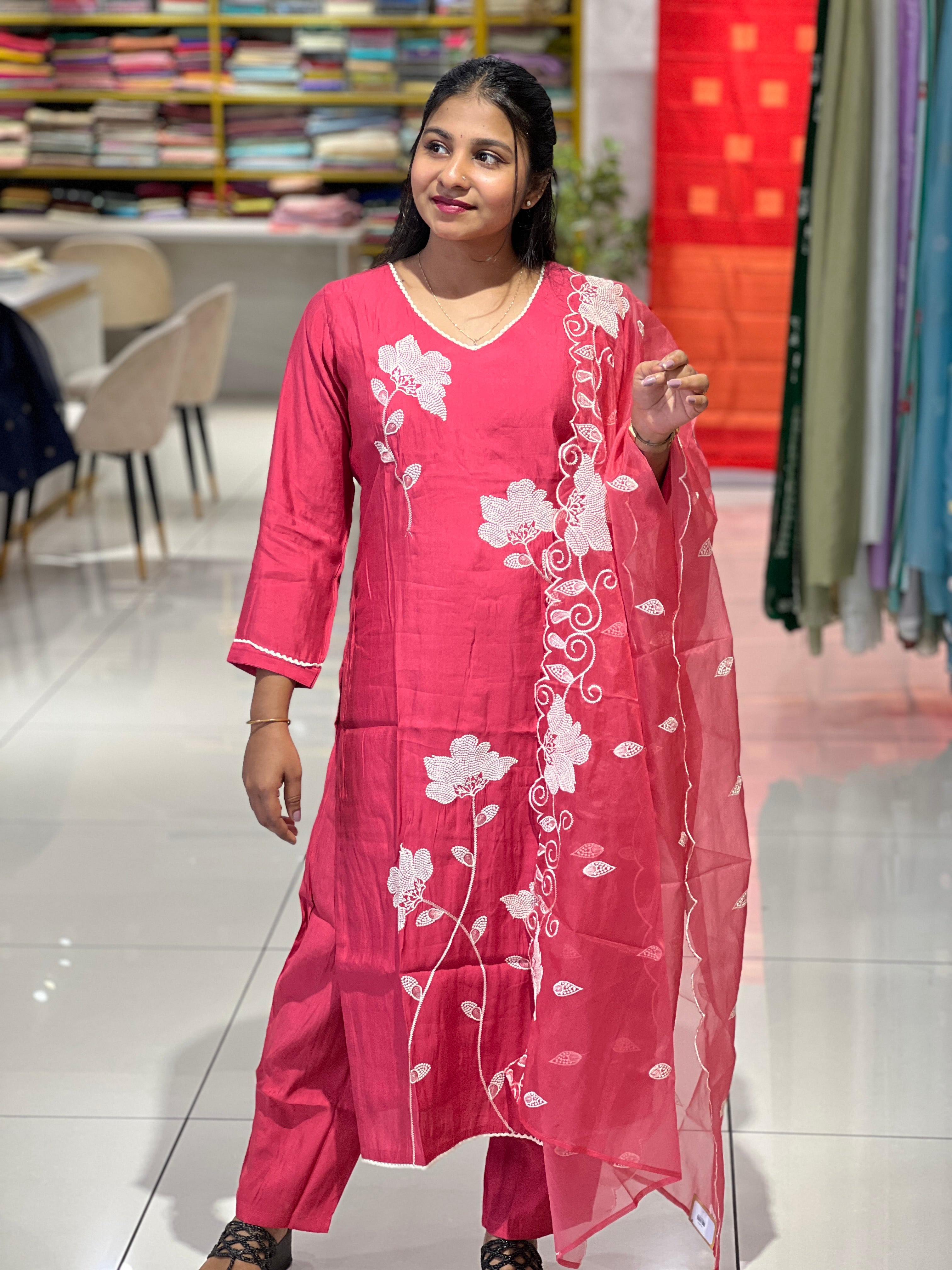 Floral Point Embroidery Muslin Kurta Set | FW352