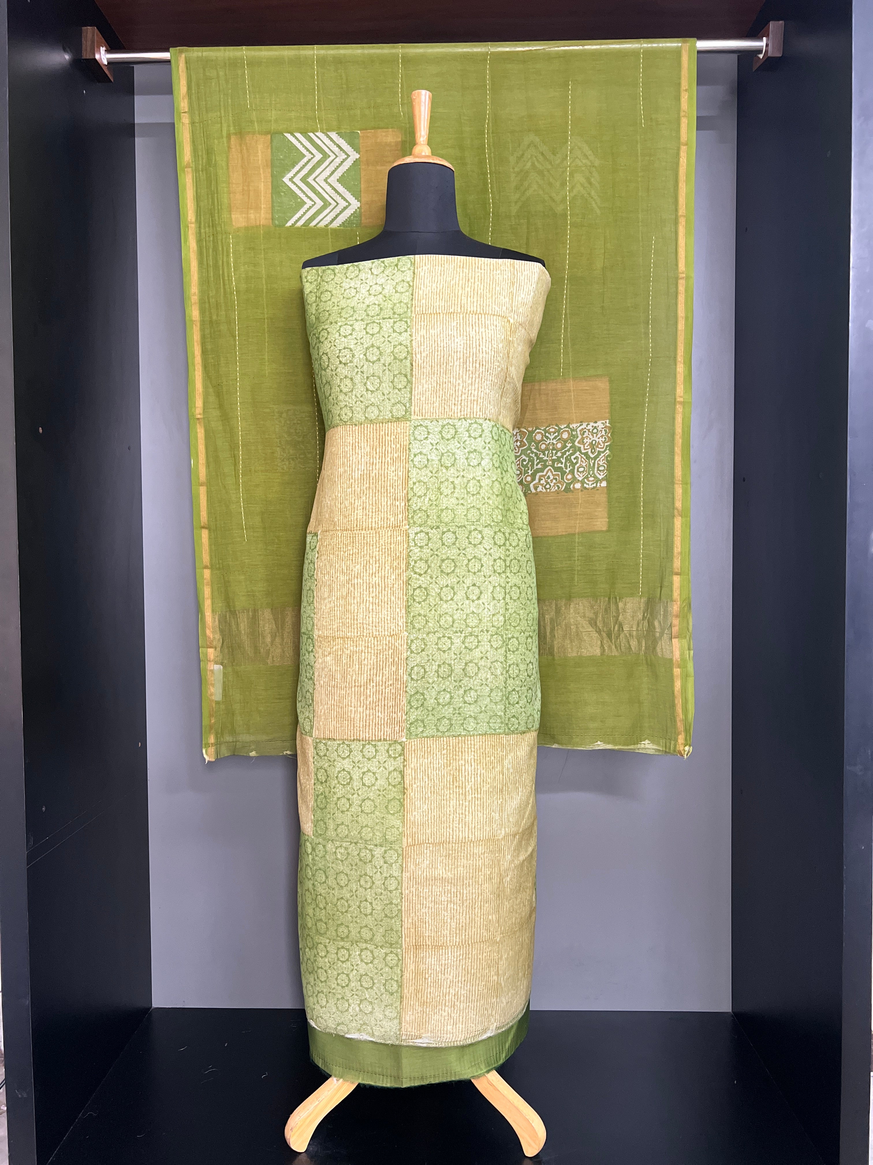 Abstract Pattern Chanderi Salwar Set | YNG1446