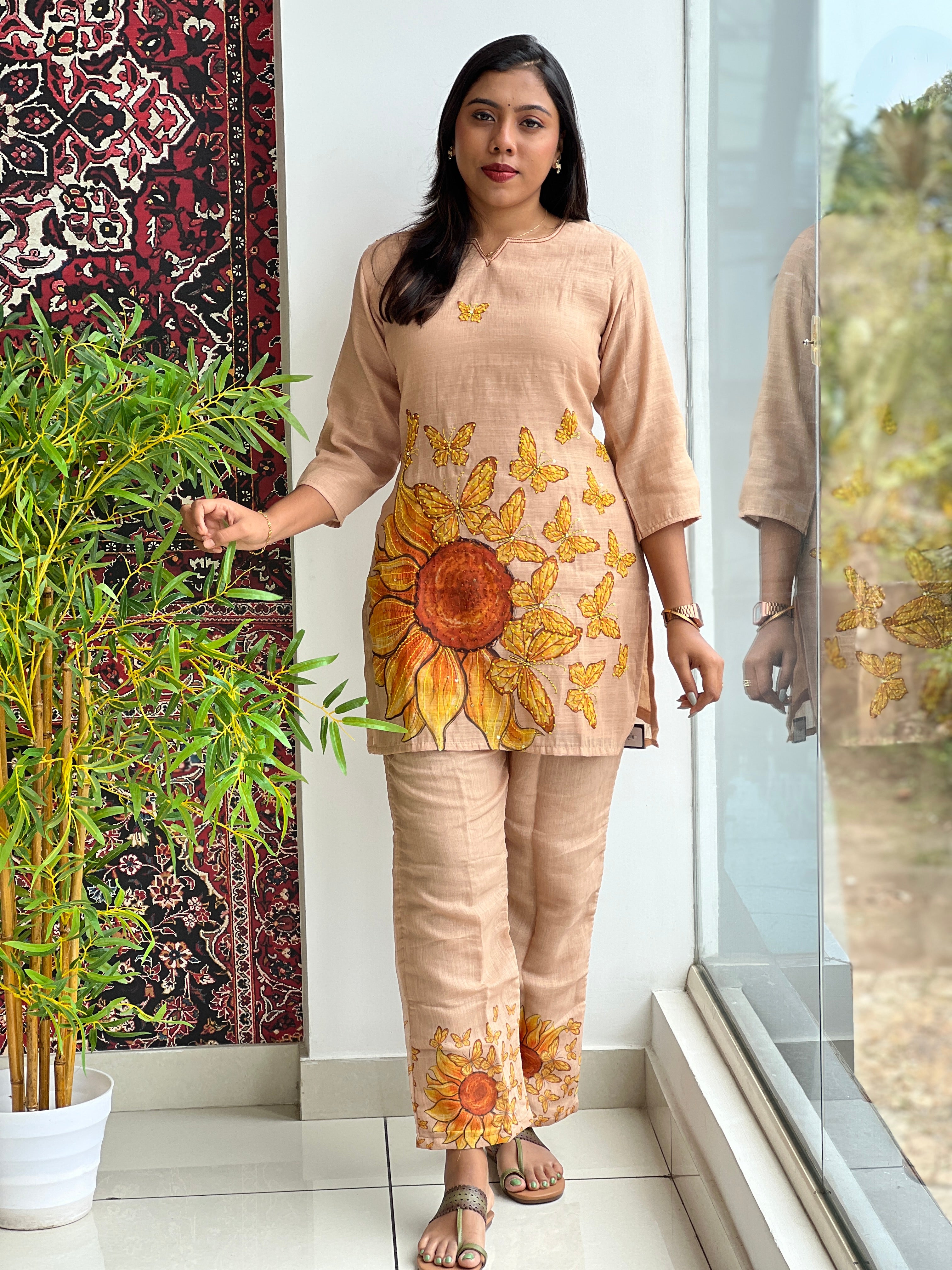 Floral Embroidery Linen Cotton Cord Set | FW418