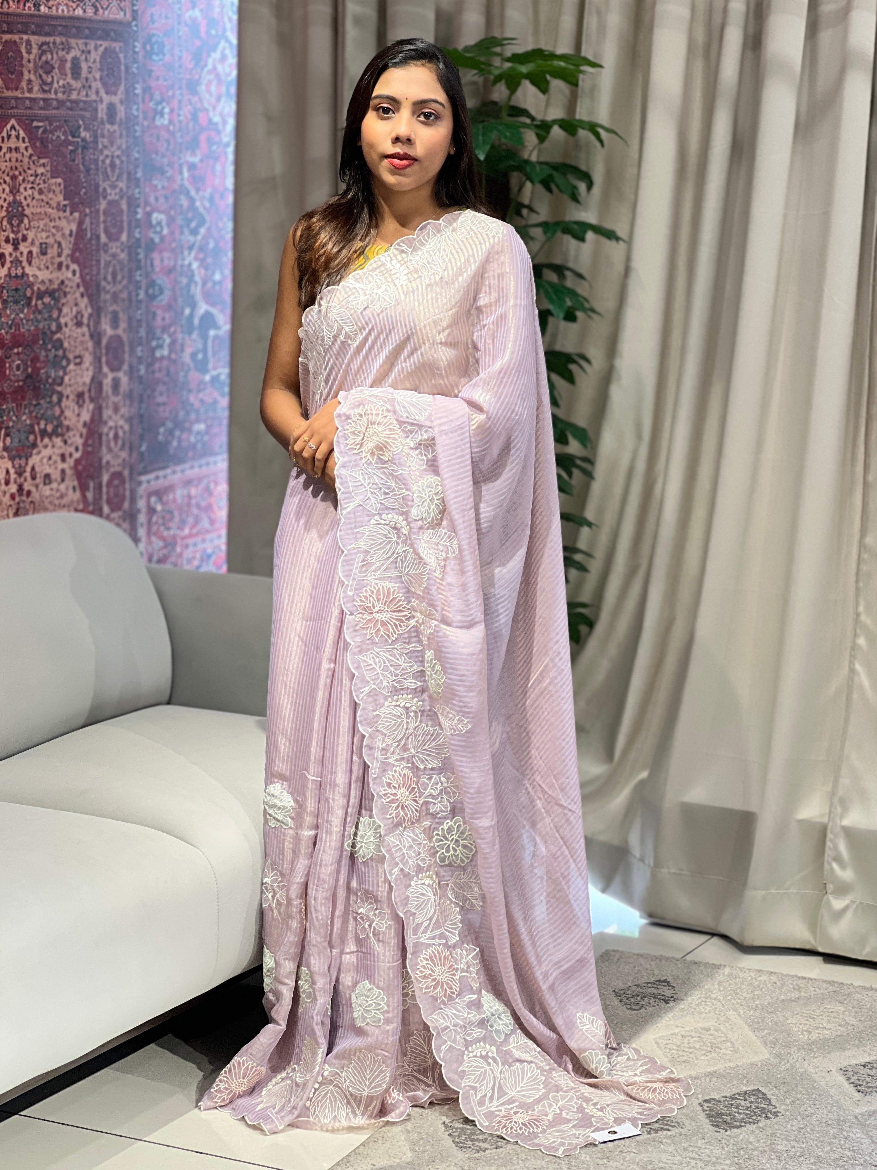 Applique Work Detailed Crushed Tissue Organza Saree | BLD1908