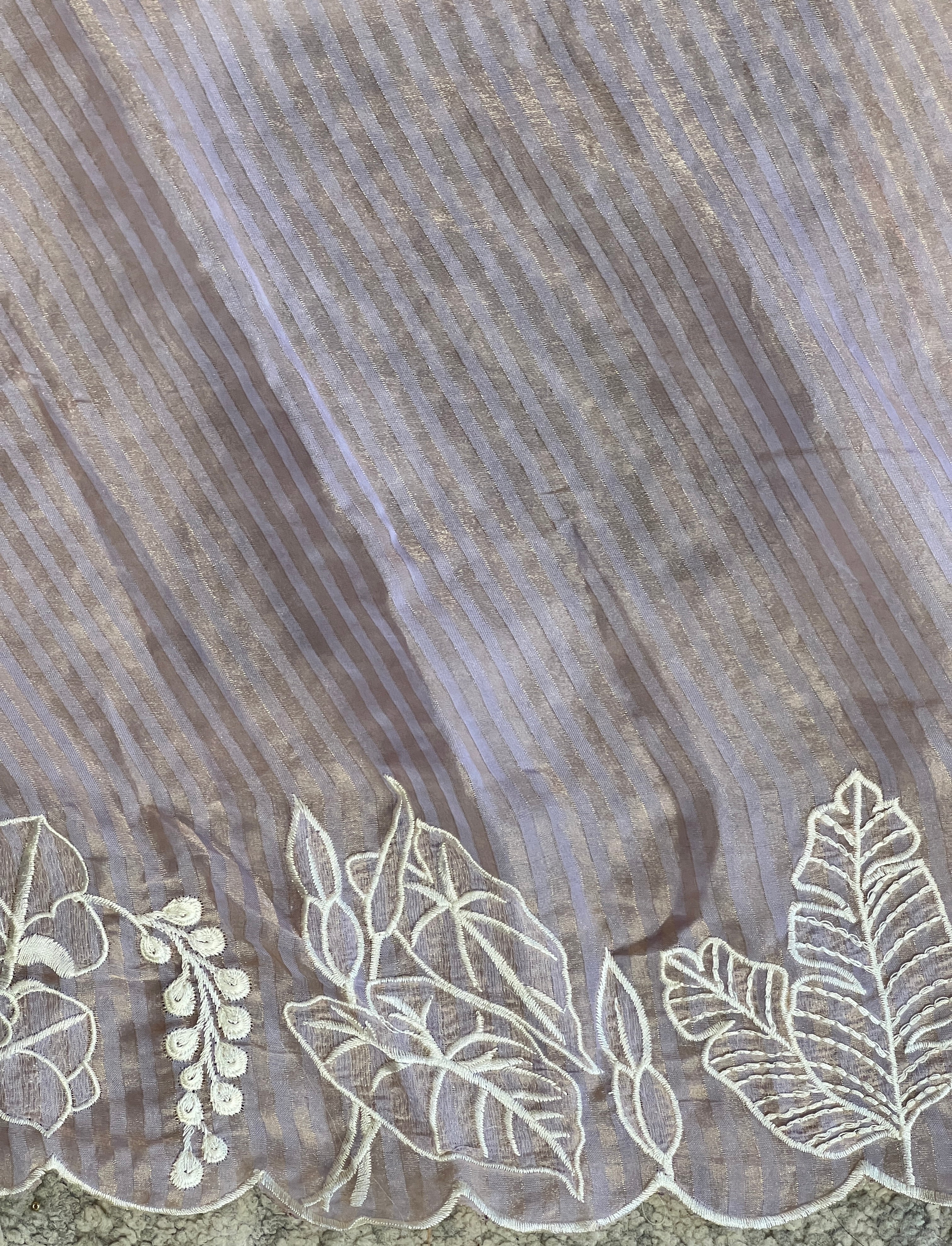 Applique Work Detailed Crushed Tissue Organza Saree | BLD1908