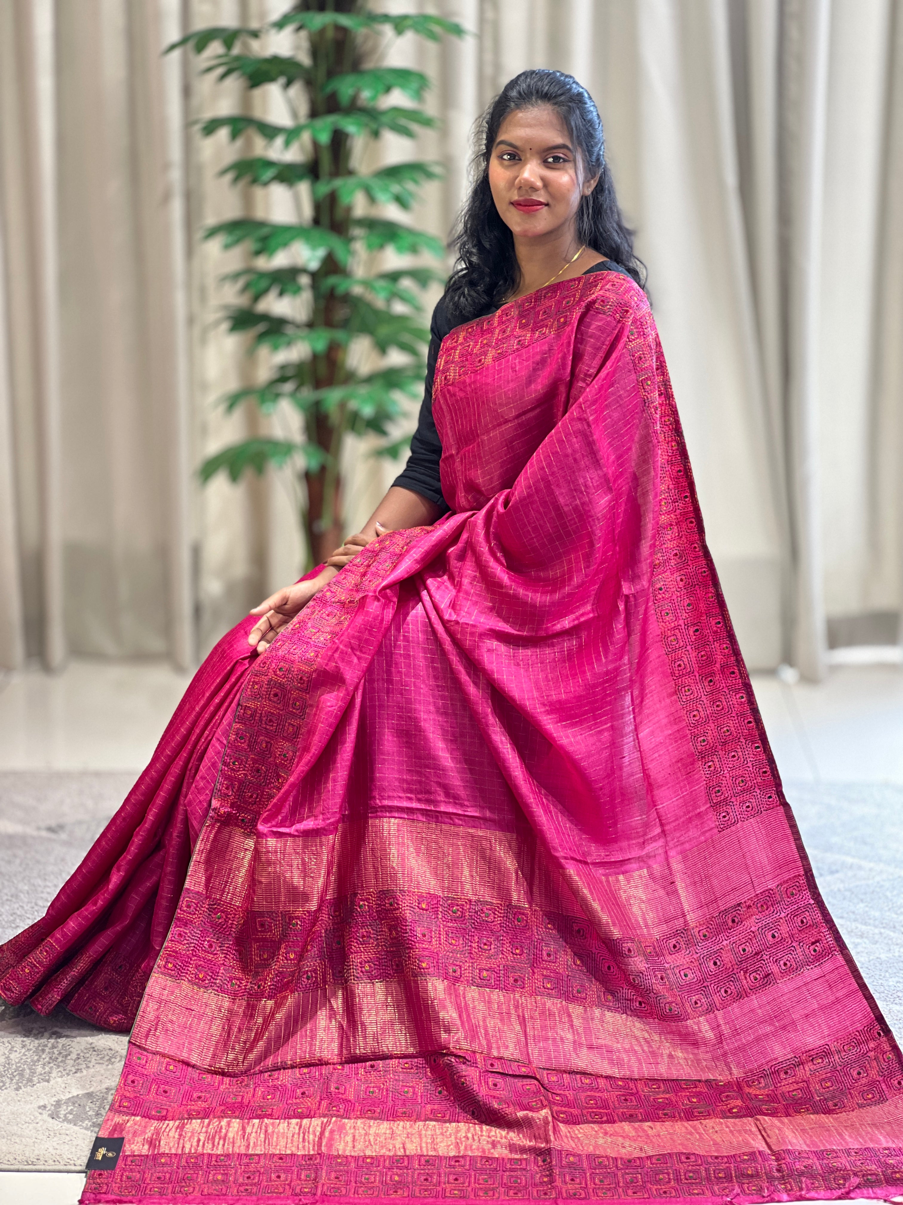 Zari Check Pattern With Embroidery Detailed Tussar Saree | RGD721