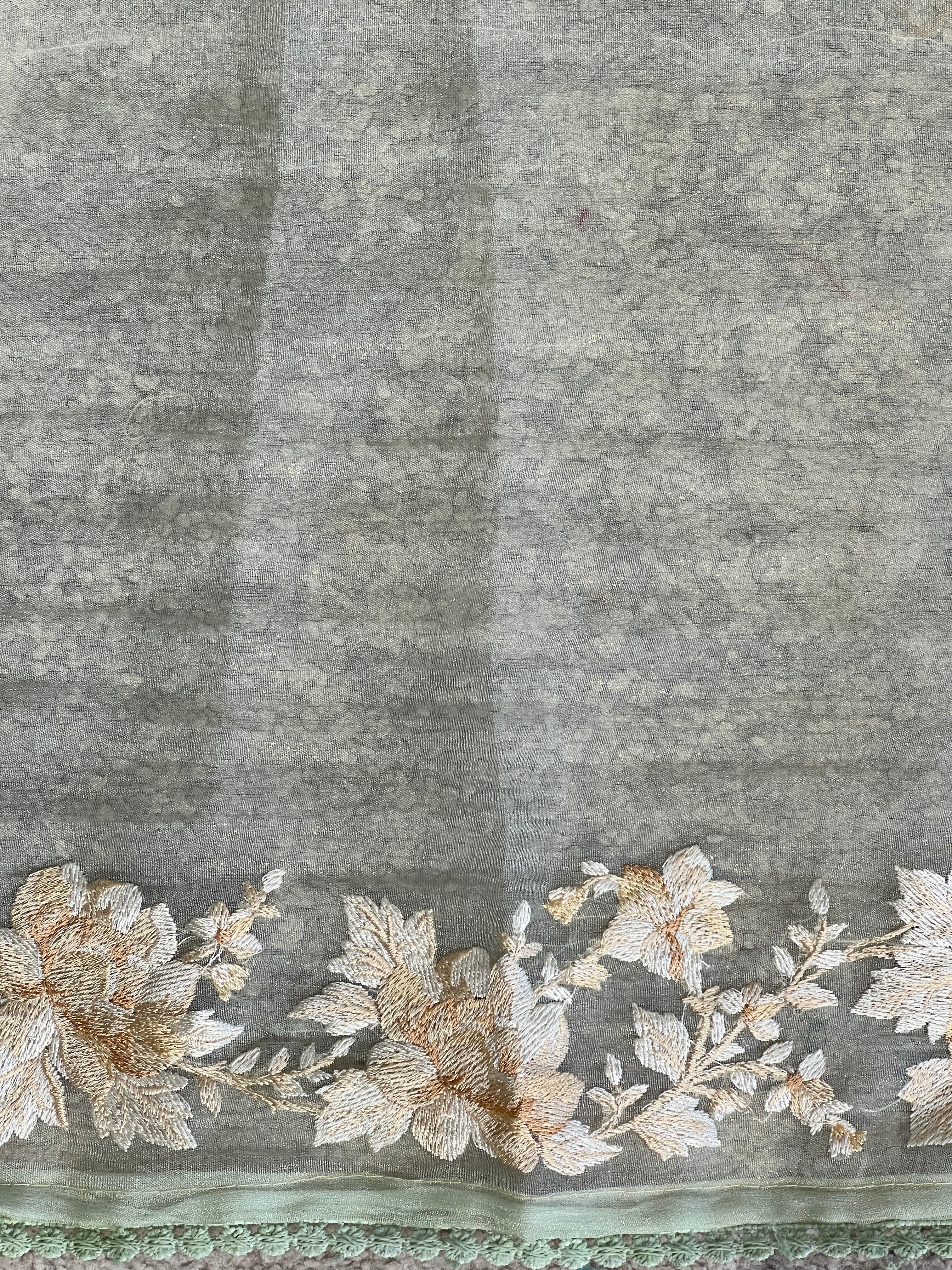 Floral Embroidery Detailed Shimmer Organza Saree | BLD1913