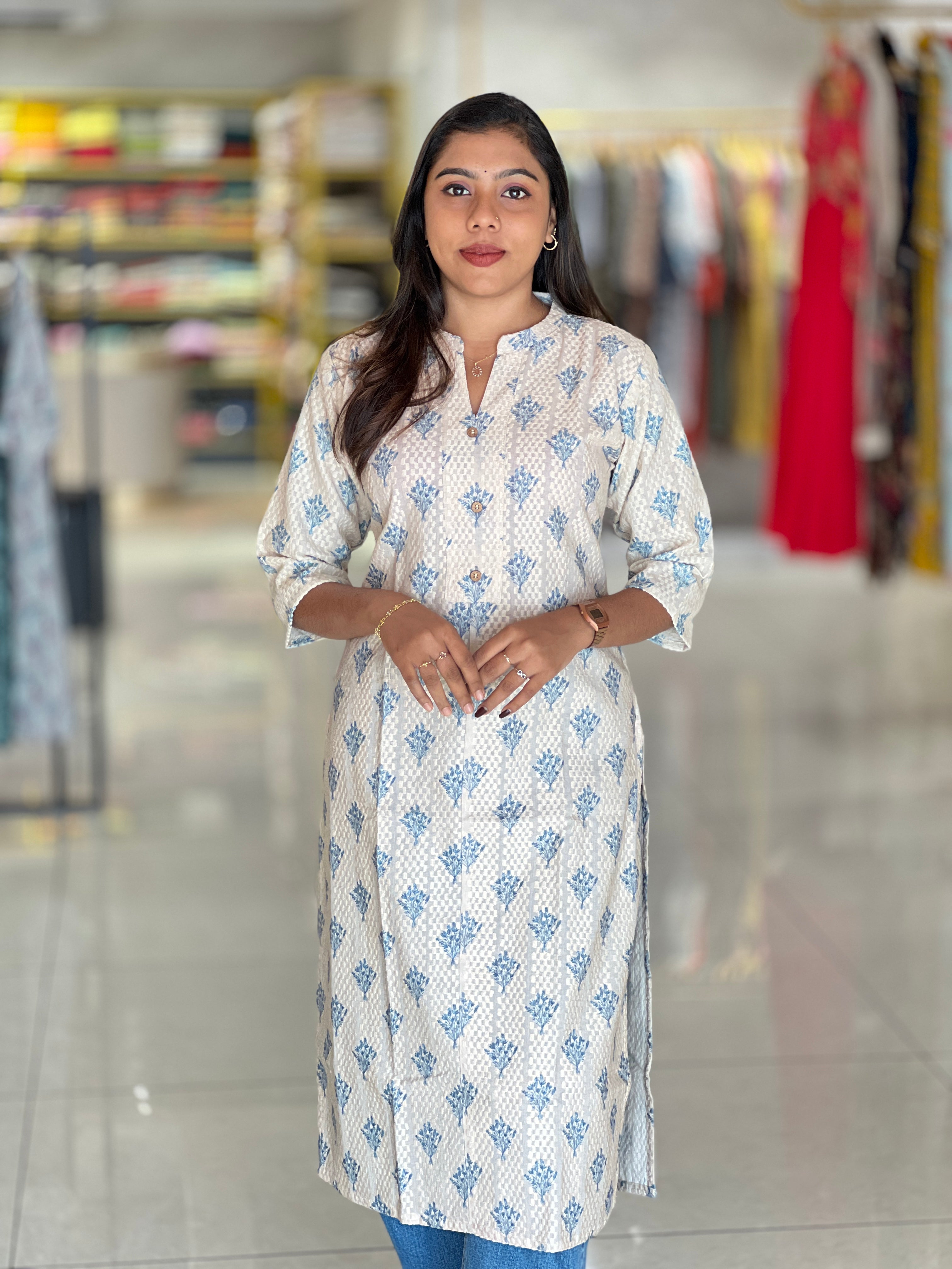 Thread Weaving Cotton Kurta | RMLA321