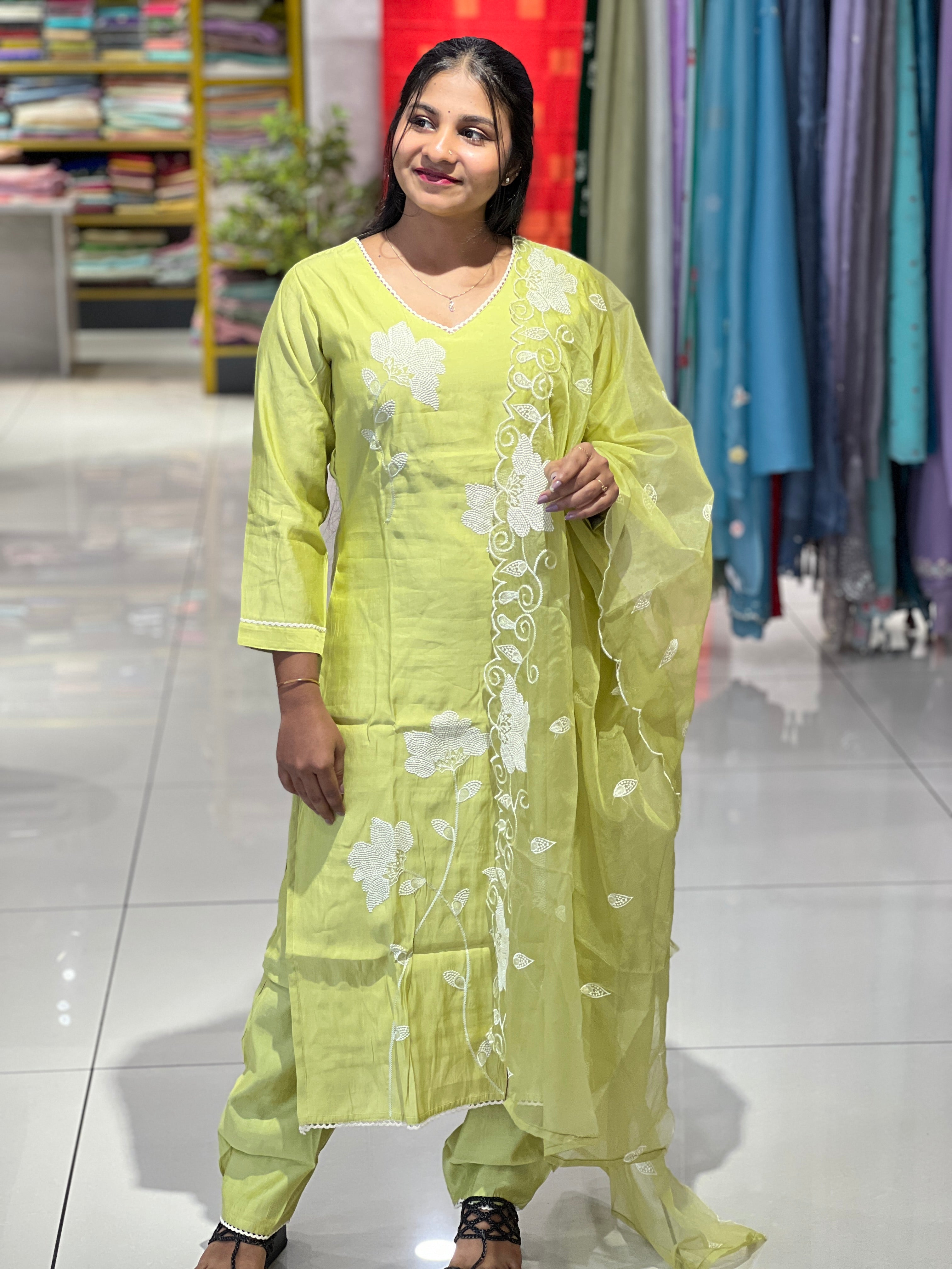 Floral Point Embroidery Muslin Kurta Set | FW353