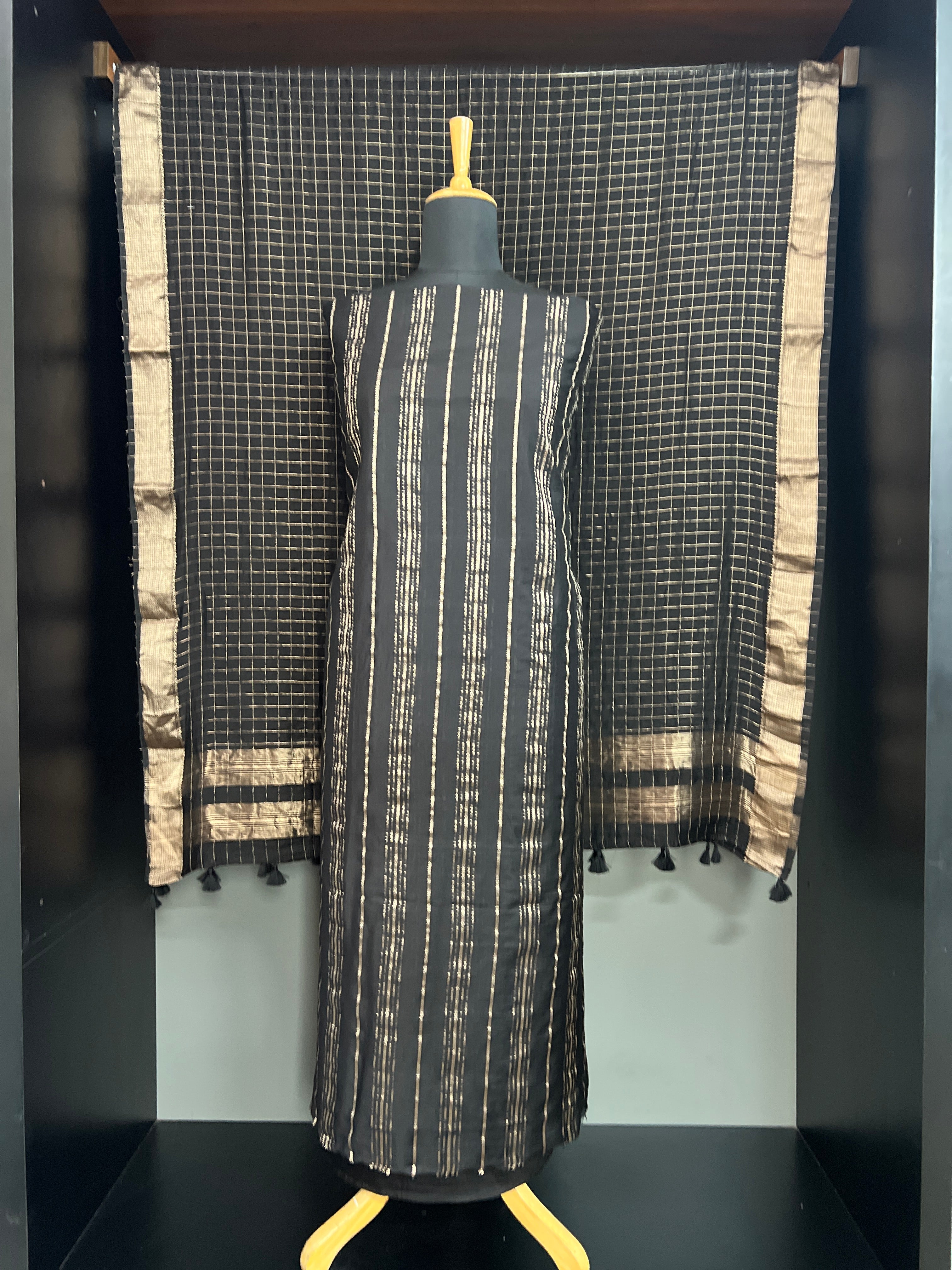 Line Woven Pattern Chanderi Salwar Set | YNG1437